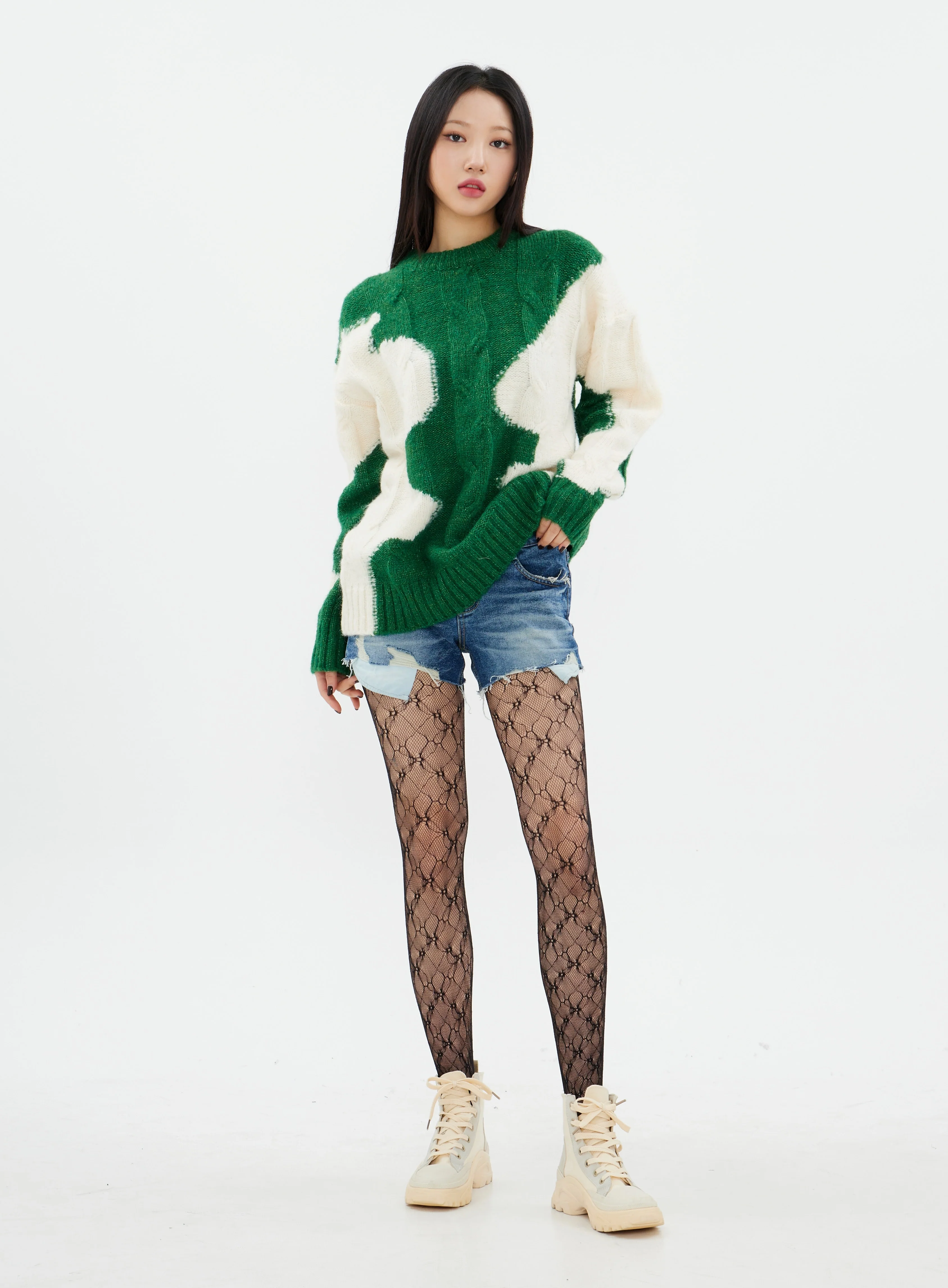 Mid Rise Distressed Mini Shorts K2302 - Image 8