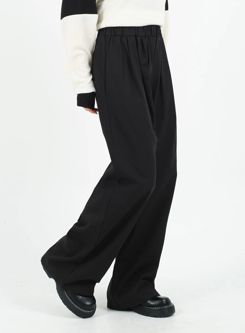 Mid-rise Wide Banded Cotton Pants CA08 - Image 3
