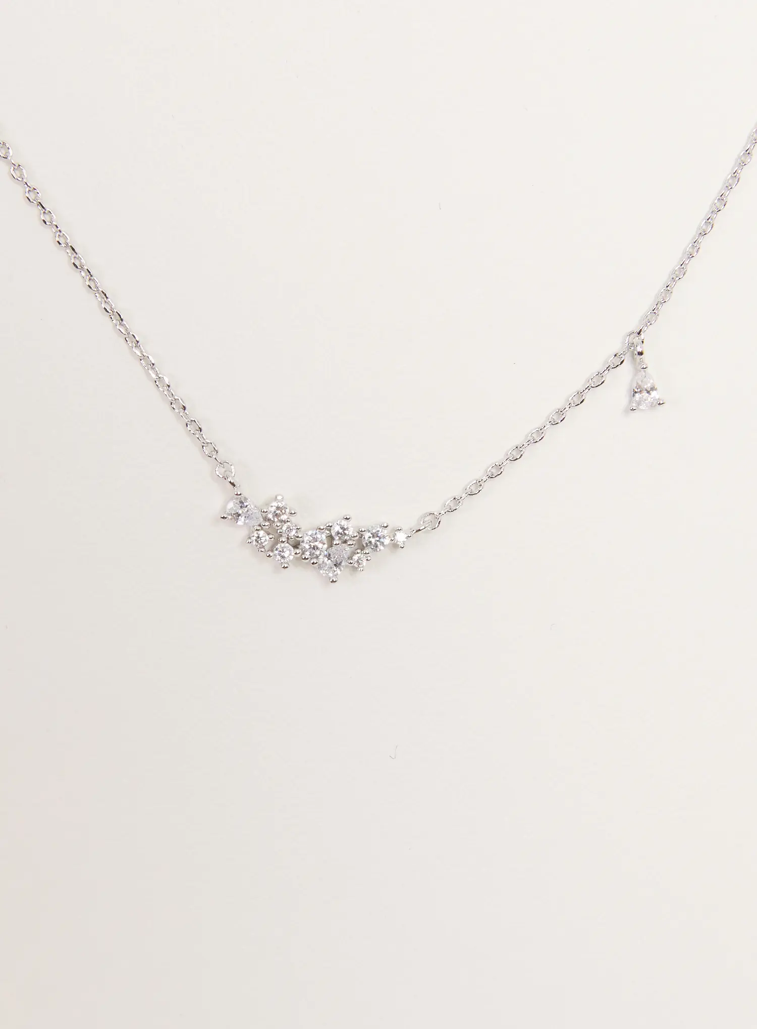 Mini Cluster Shine Necklace IS517 - Image 5