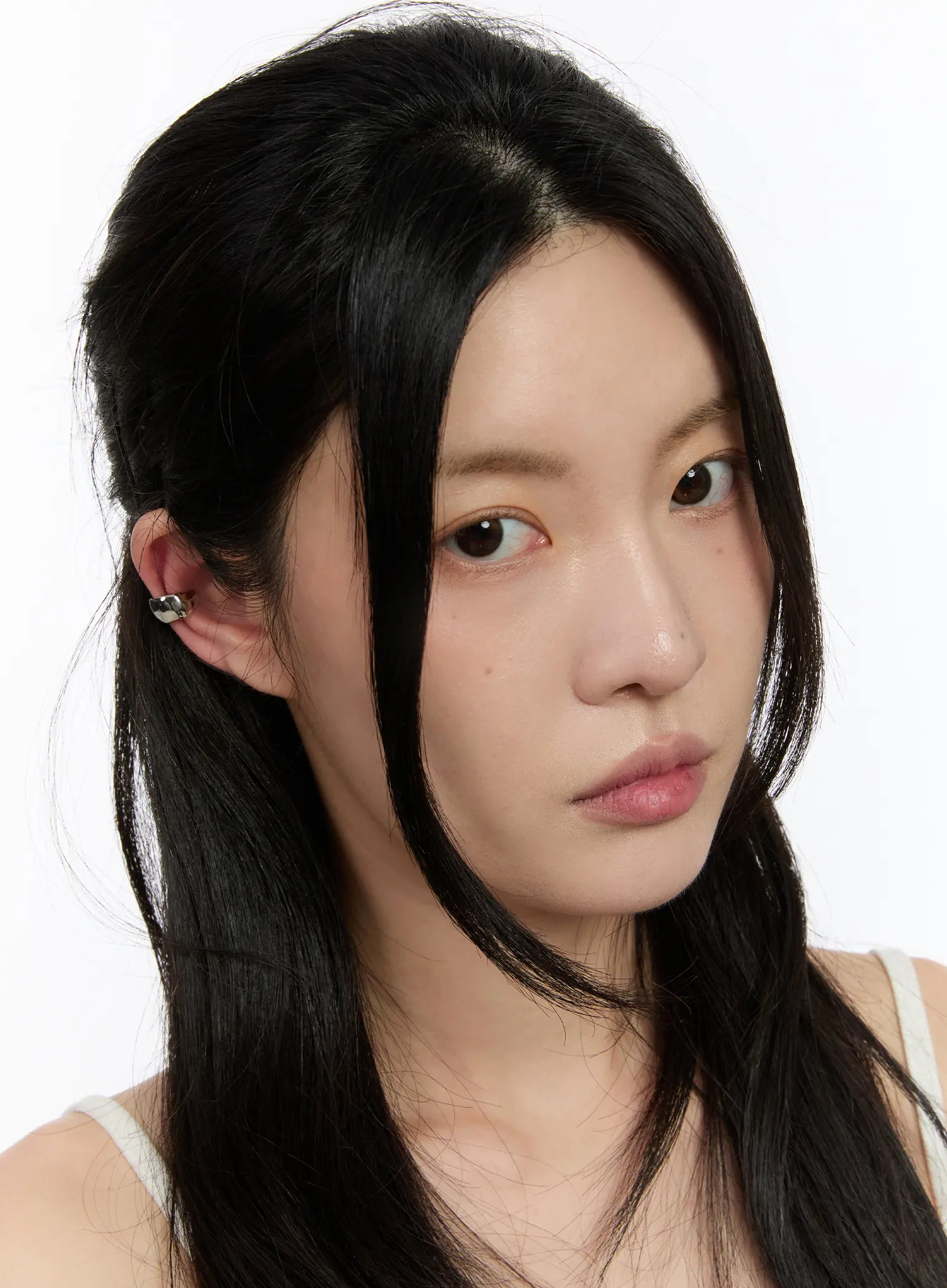 Modern Sculpted Ear Cuff CA508 - Image 2