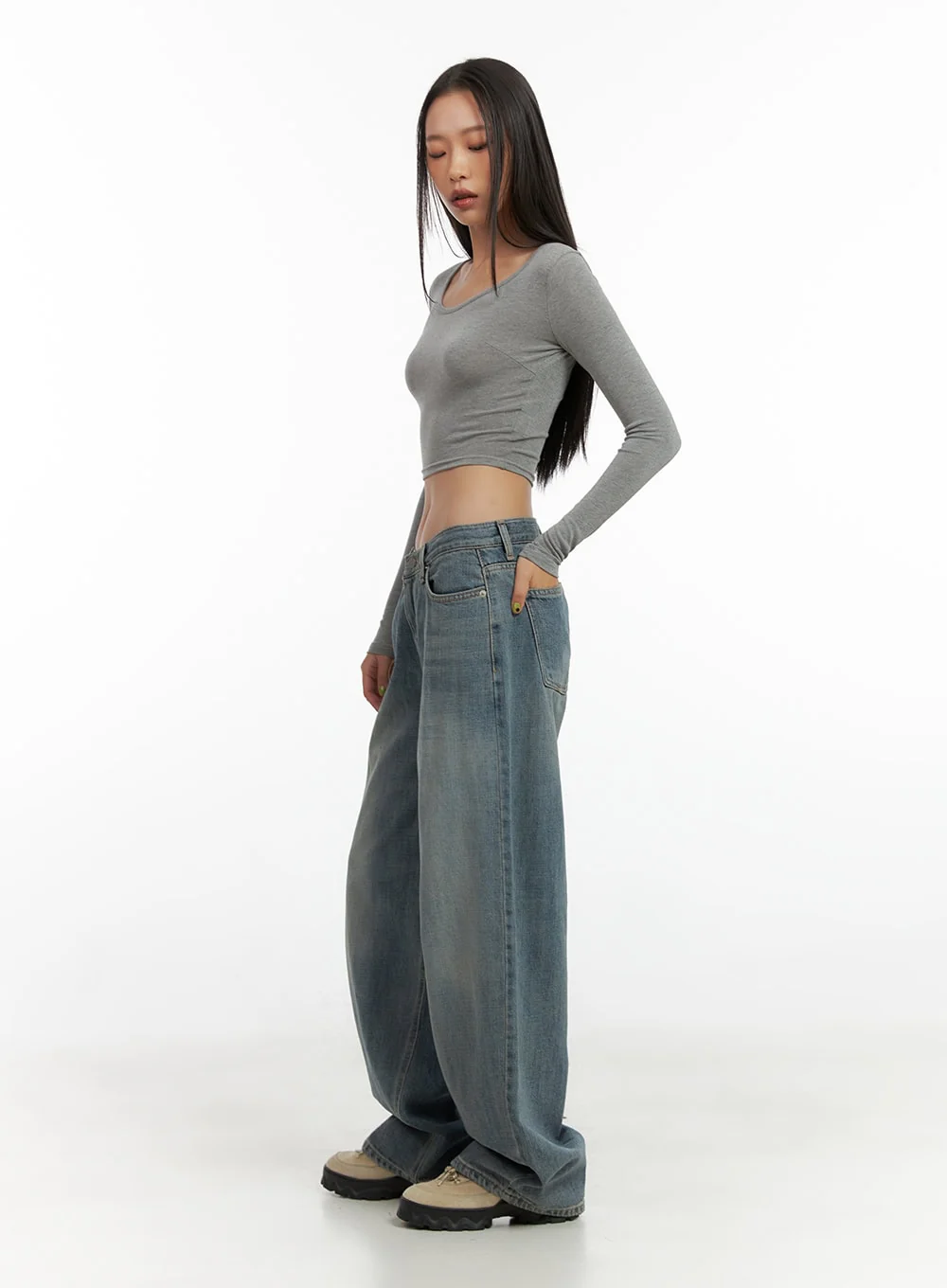 Nadia Washed Low-Waist Baggy Jeans CO424 - Image 4