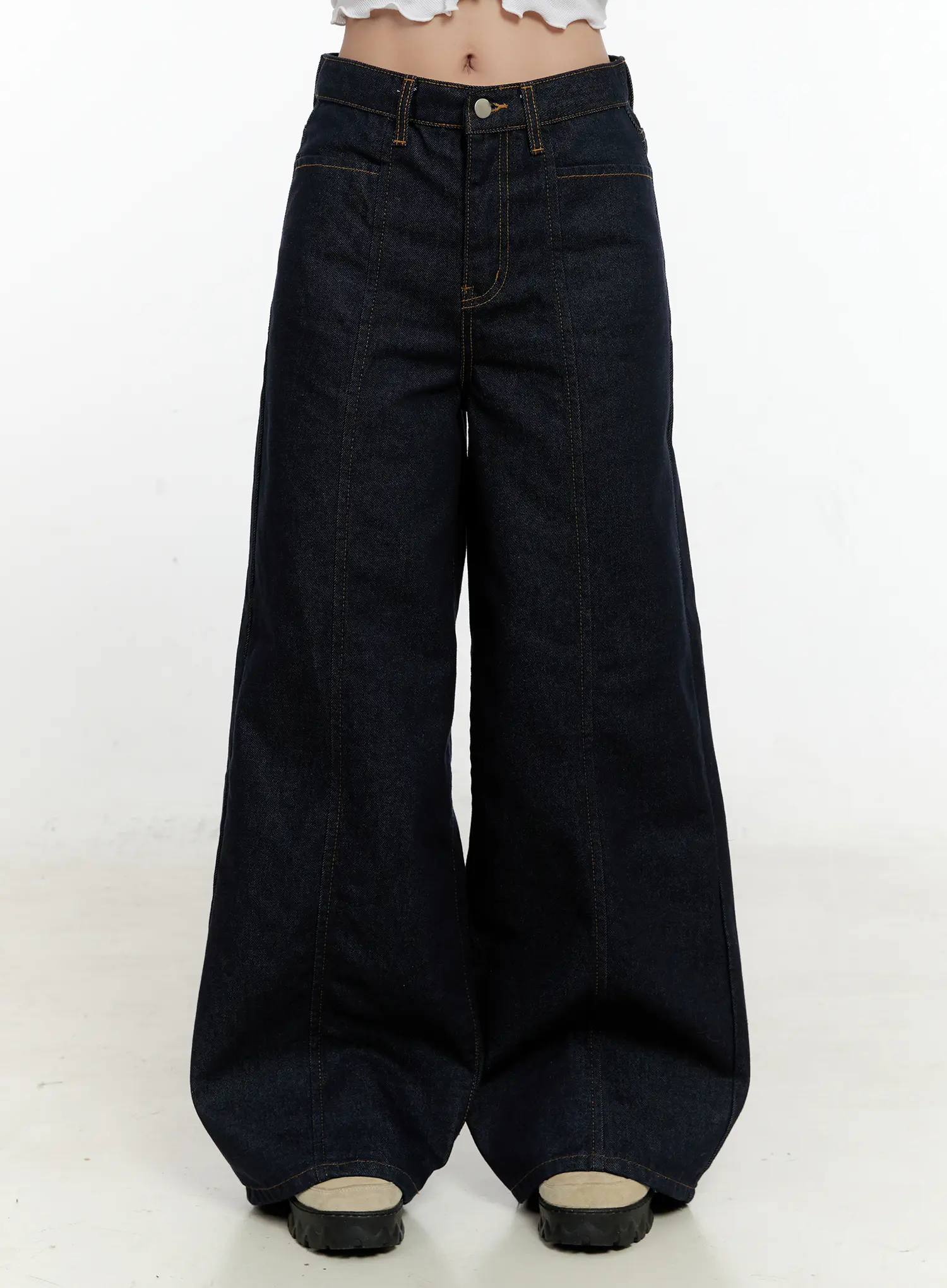 Nala Wide-Leg Bootcut Jeans CN506