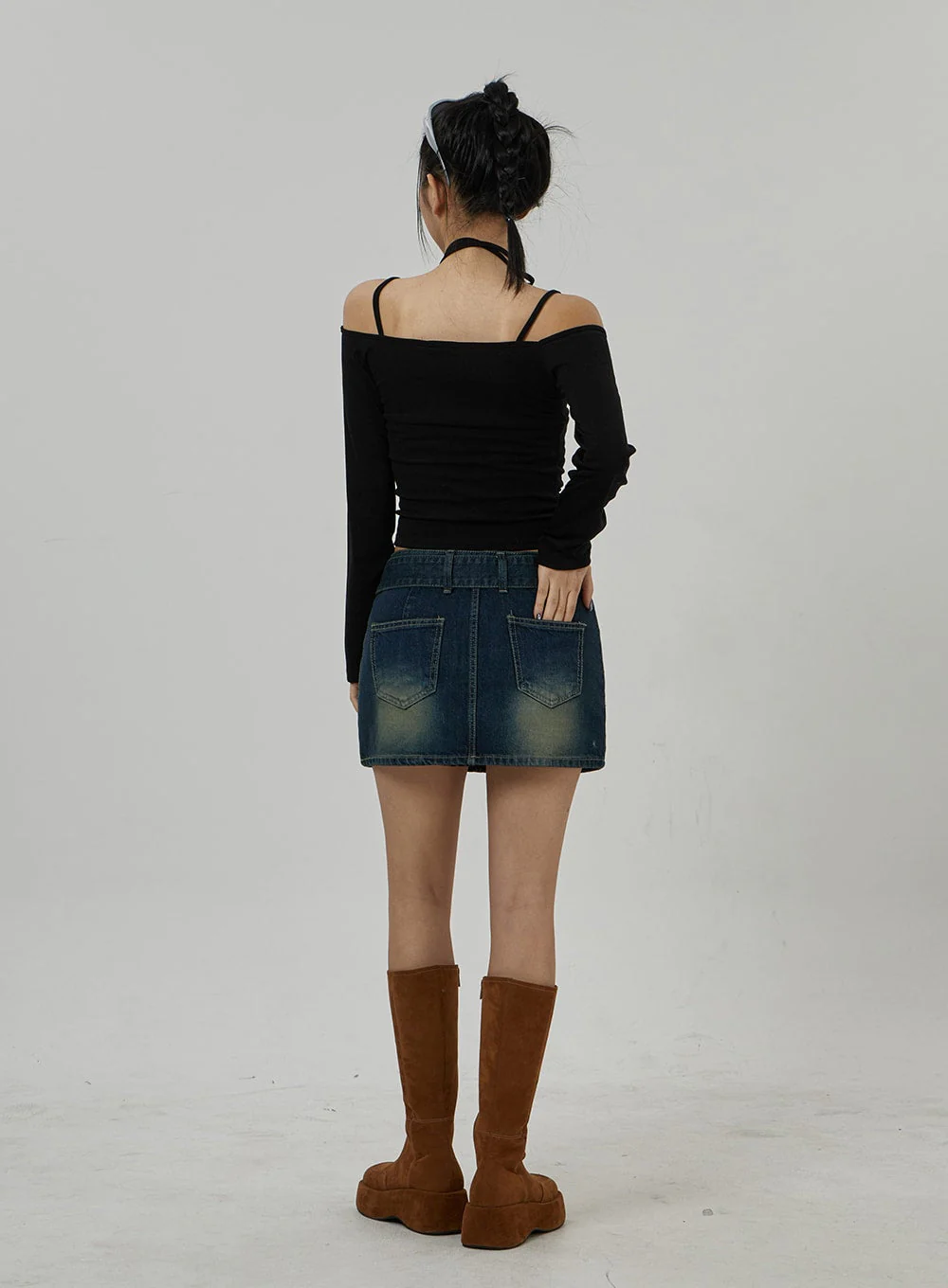 Neck Ribbon Detail Long Sleeve Cropped Top CD21 - Image 12