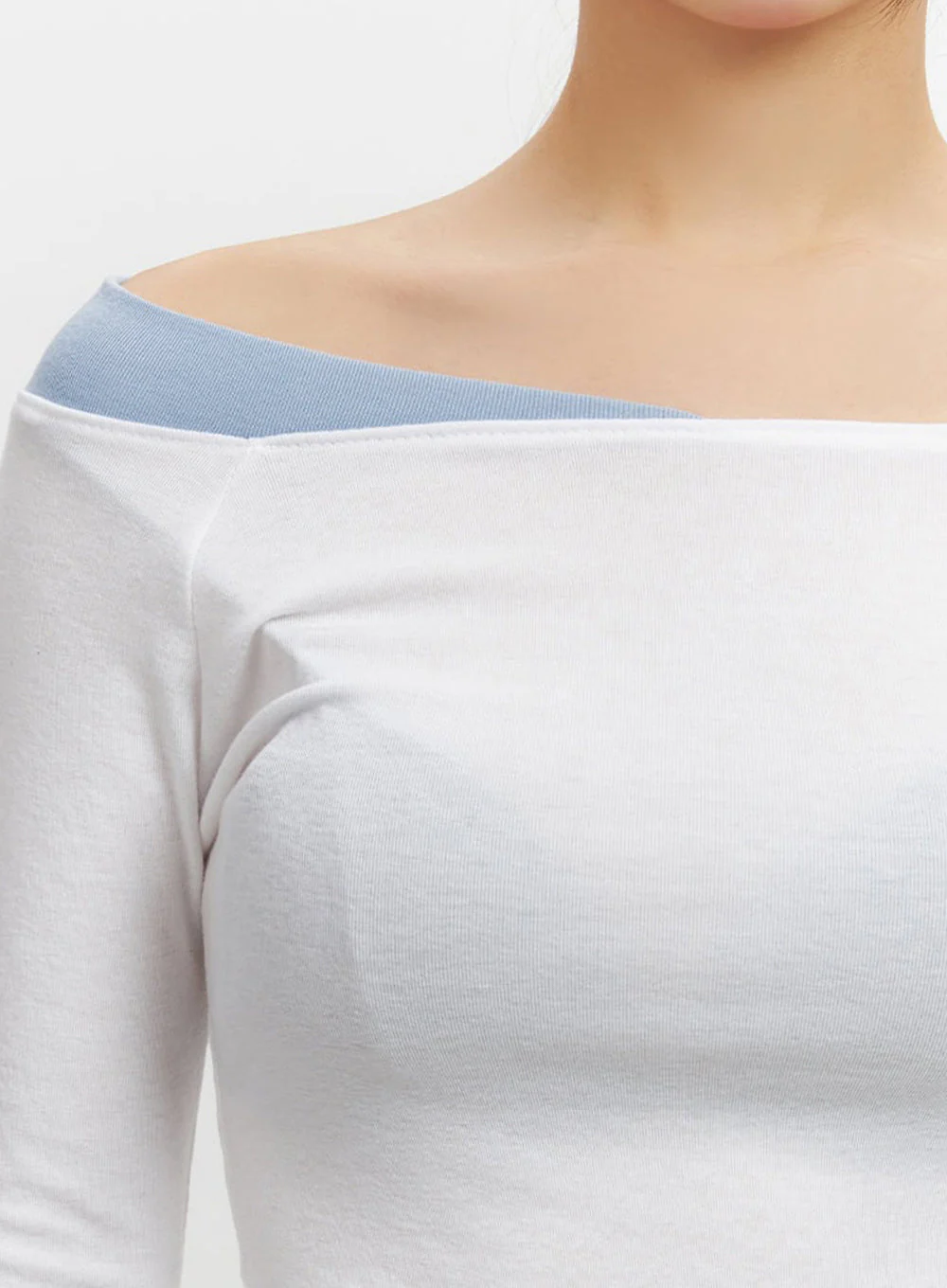 Off-Shoulder Asymmetric Long-Sleeve Top IF510 - Image 4