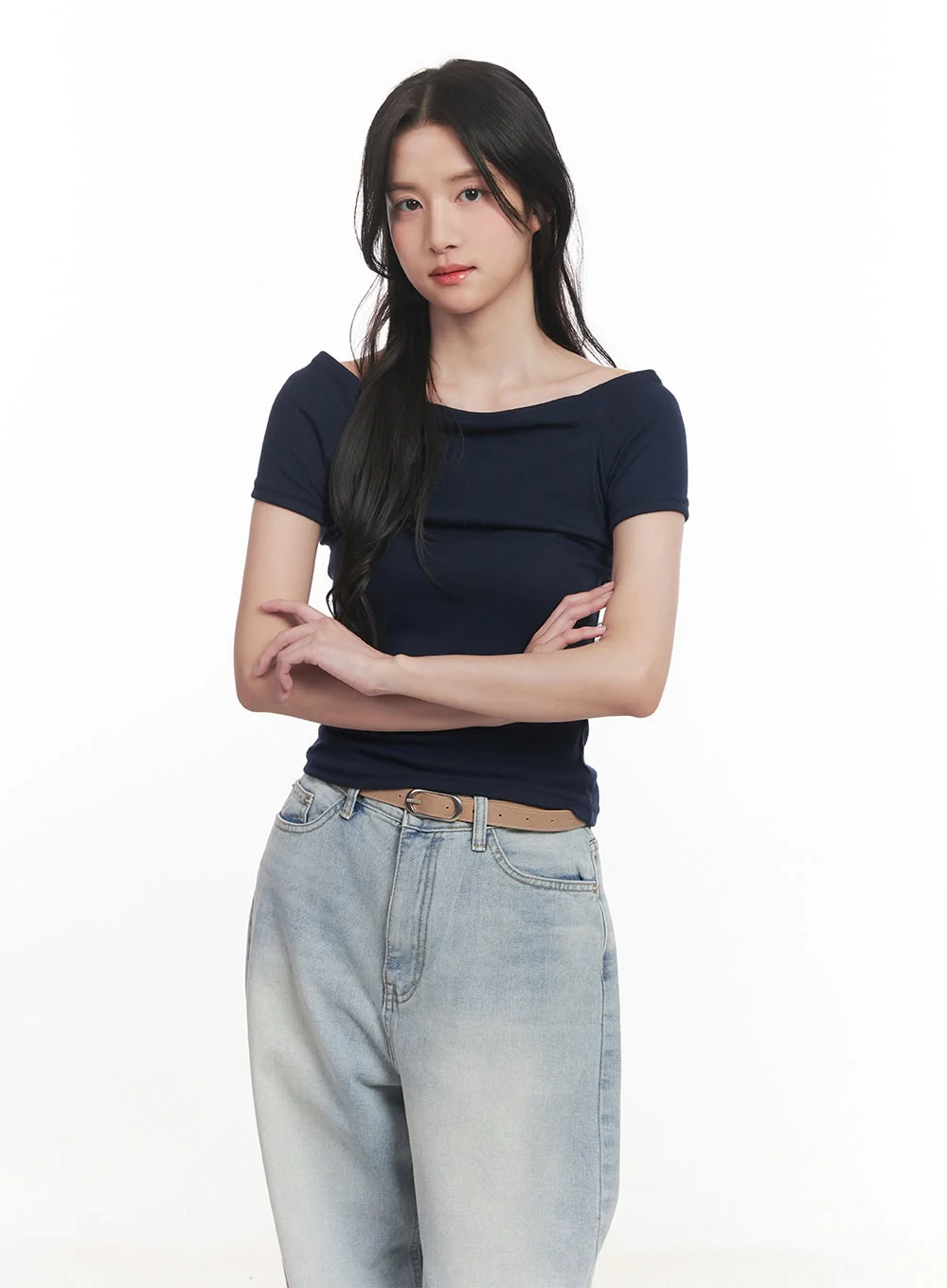 Off-Shoulder Cropped T-Shirt CA510 - Image 8