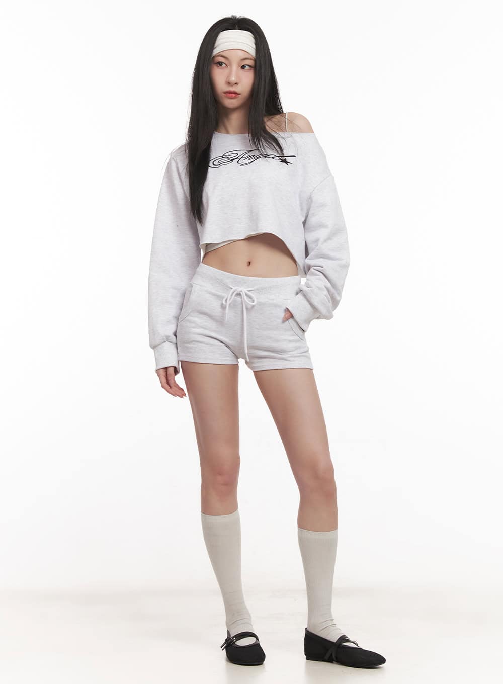 Off-Shoulder Embroidered Crop Sweatshirt CM518 - Image 5