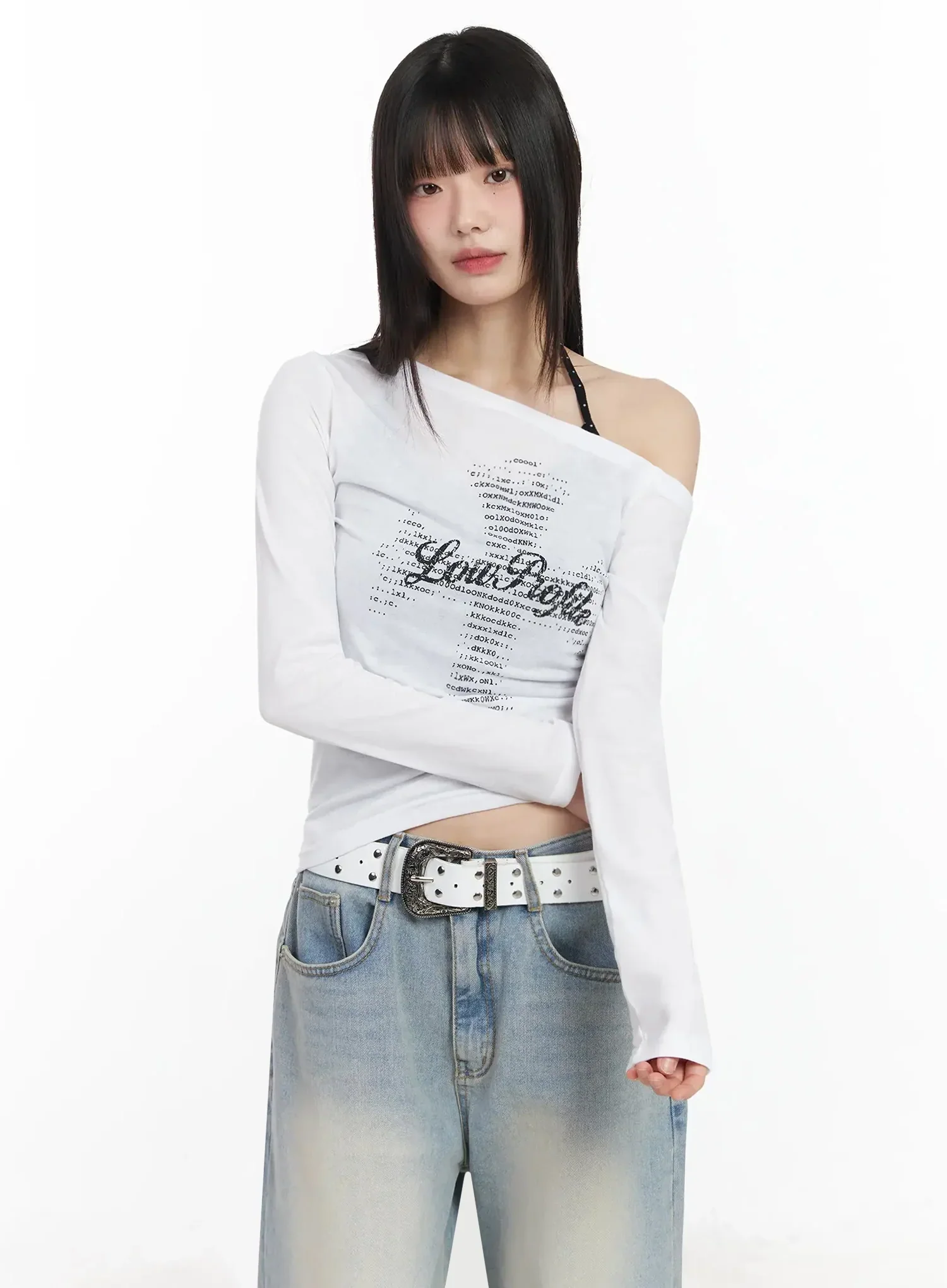 Off-Shoulder Graphic Crop Top IM523 - Image 8