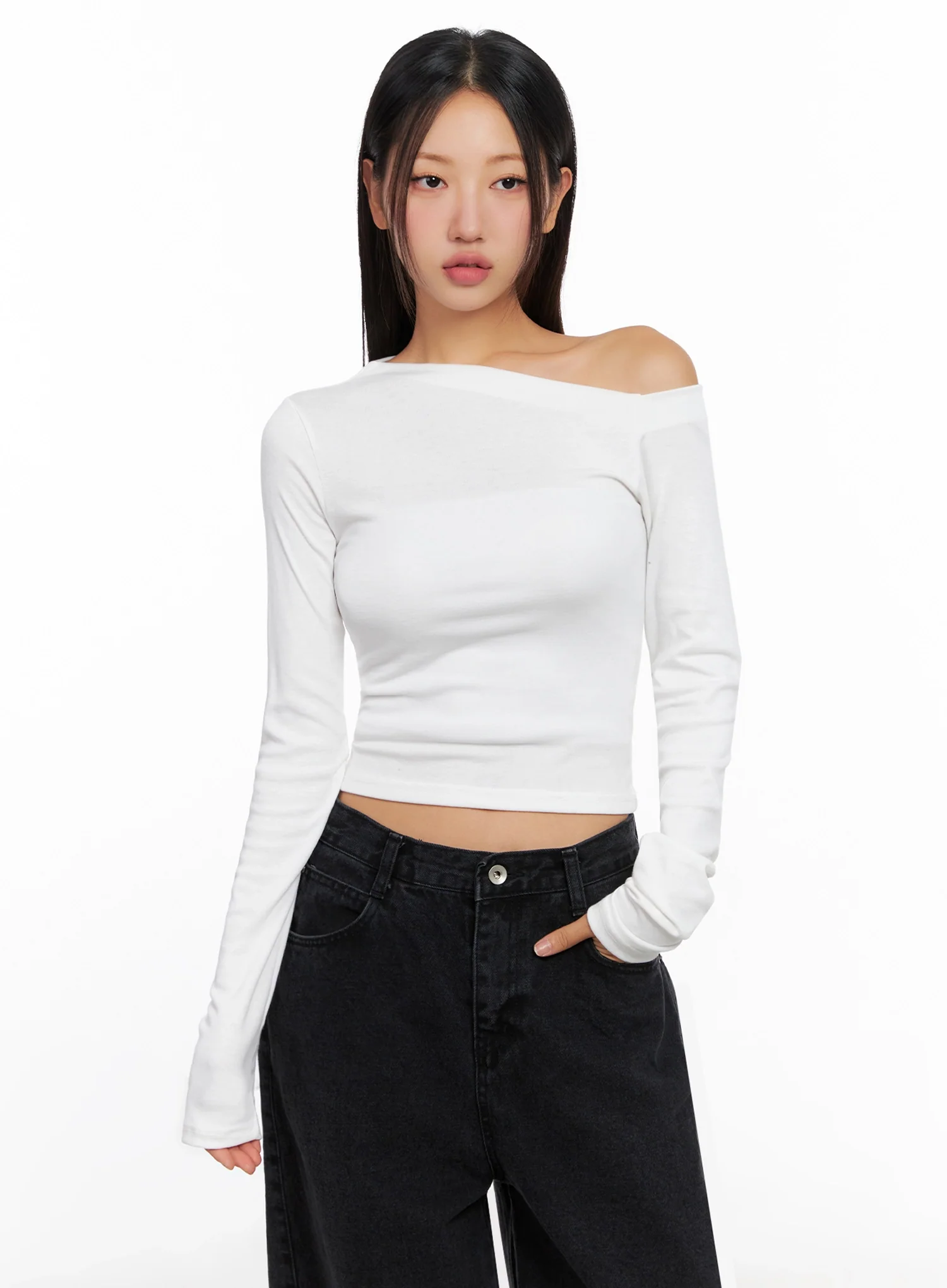Off-Shoulder Long Sleeve Tee IG528 - Image 5