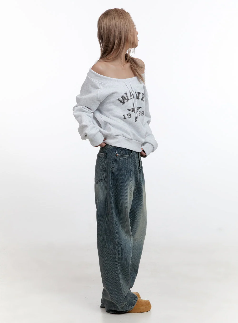 Off-Shoulder Loose Fit Hoodie CN422 - Image 6