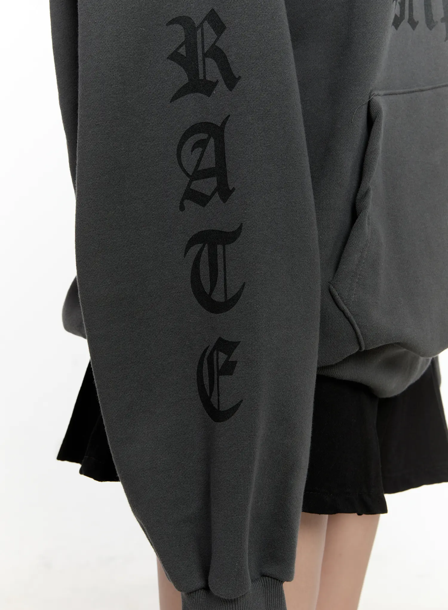 Oversized "Butterfly" Graphic Hoodie CG501 - Image 5