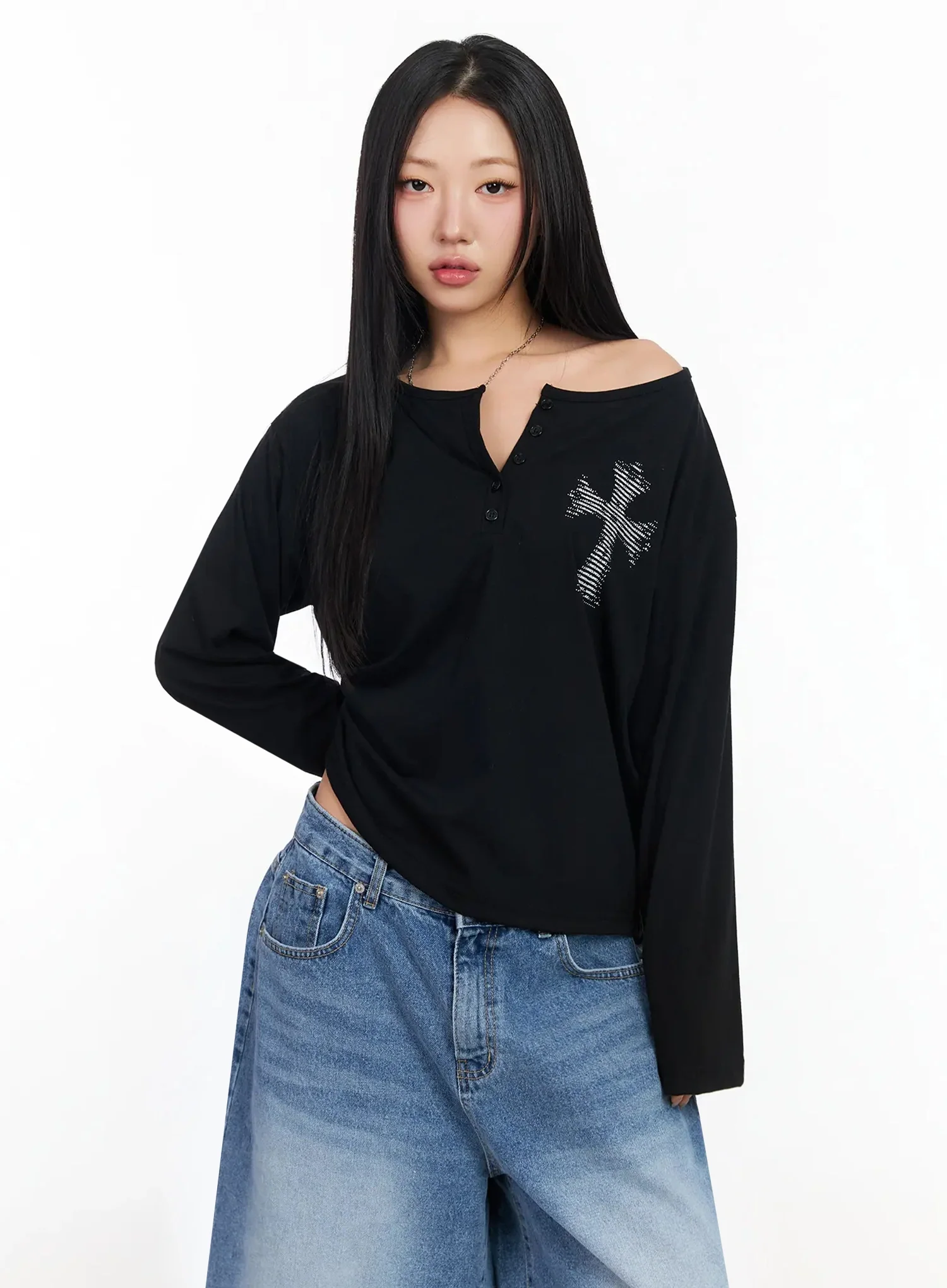 Oversized Cross Detail Long-Sleeve Top CA513 - Image 2
