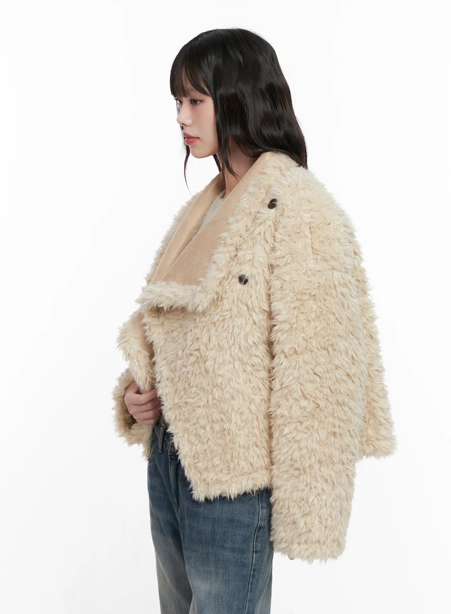 Oversized Faux Fur Jacket CN510 - Image 8