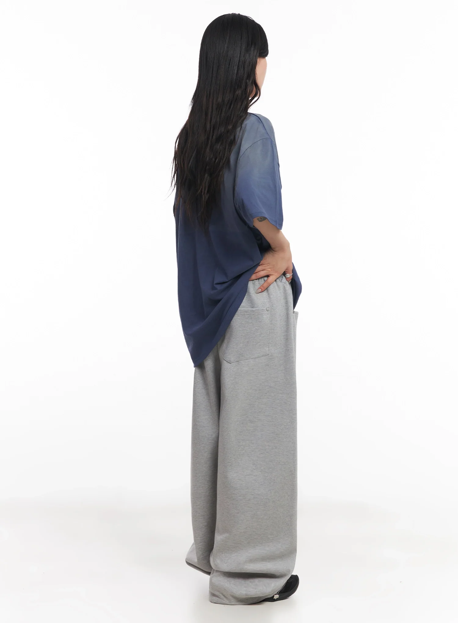Oversized Gradient Fade T-Shirt IC503 - Image 12