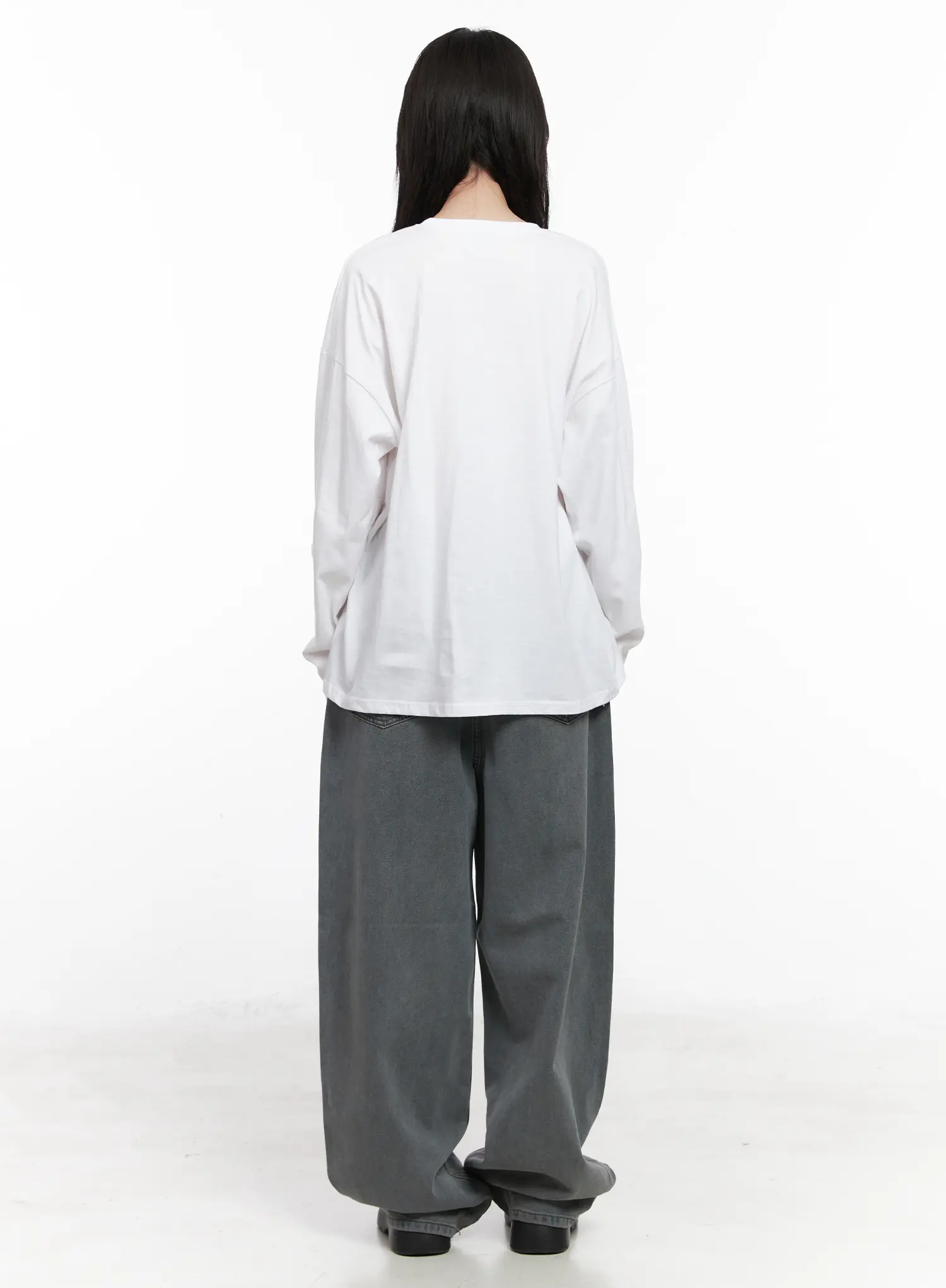 Oversized Graphic Long Sleeve Shirt CN512 - Image 5