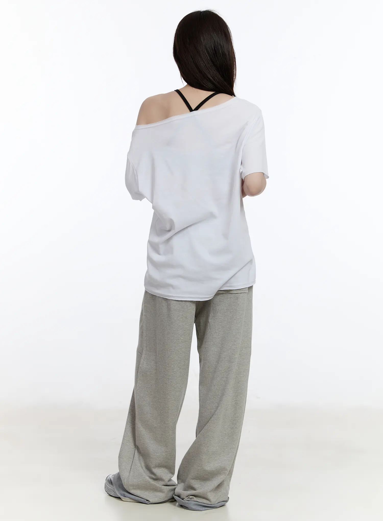 Oversized Graphic One-Shoulder T-Shirt CA502 - Image 5