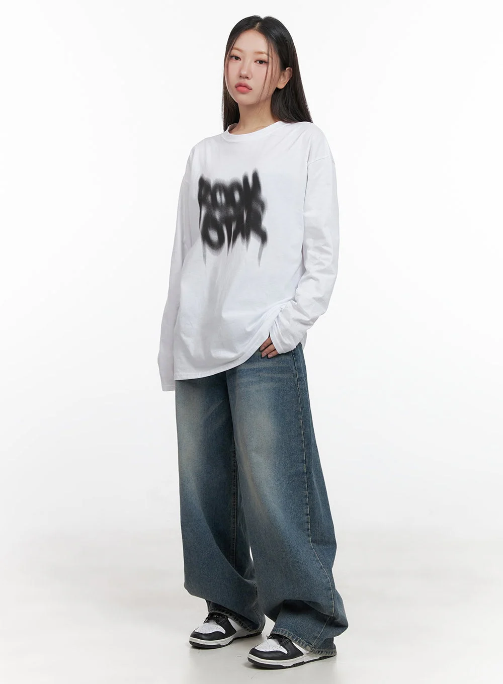 Oversized Graphic Print Long Sleeve Tee CD411 - Image 7
