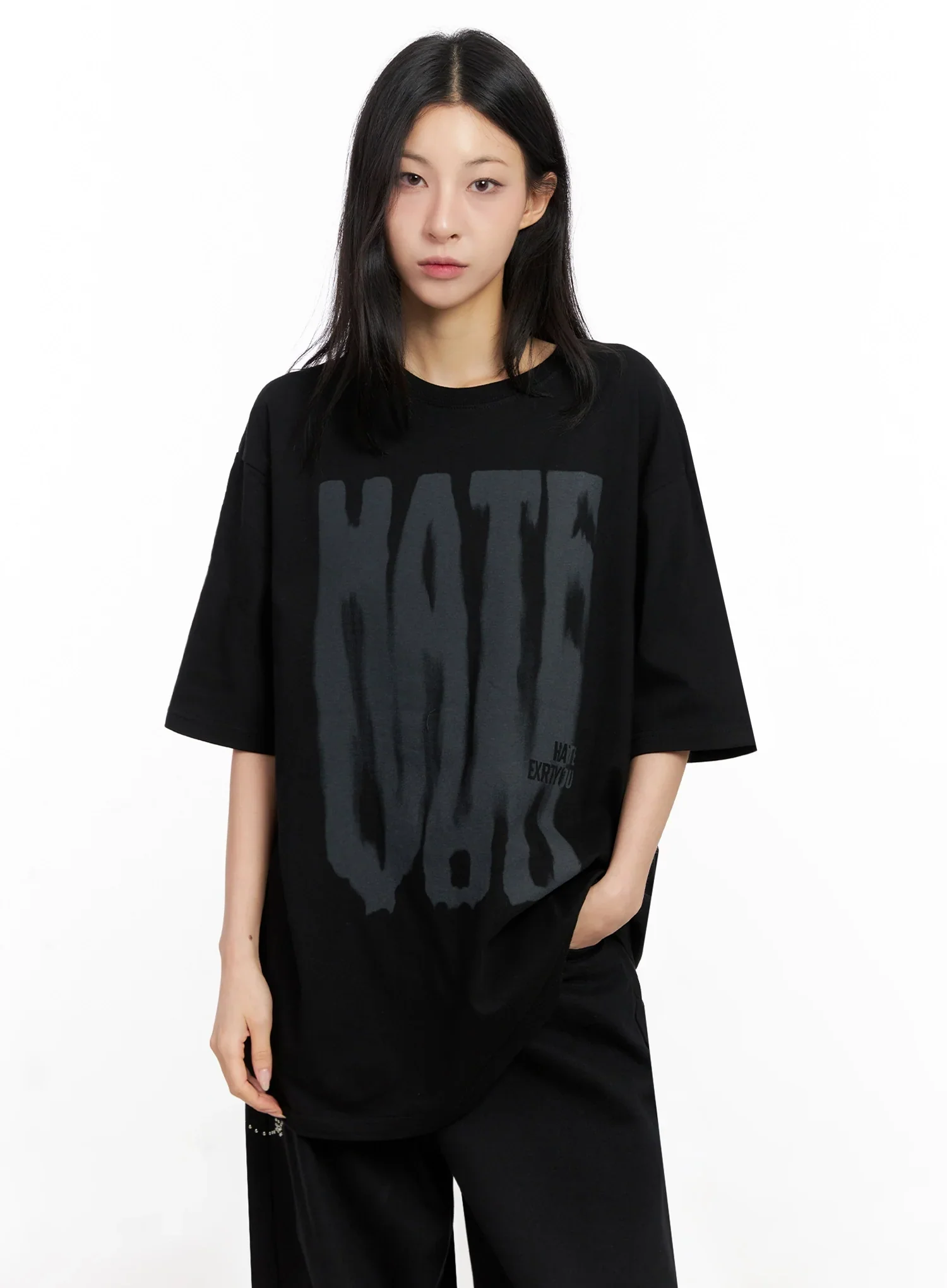 Oversized Graphic Print Tee IG508 - Image 10