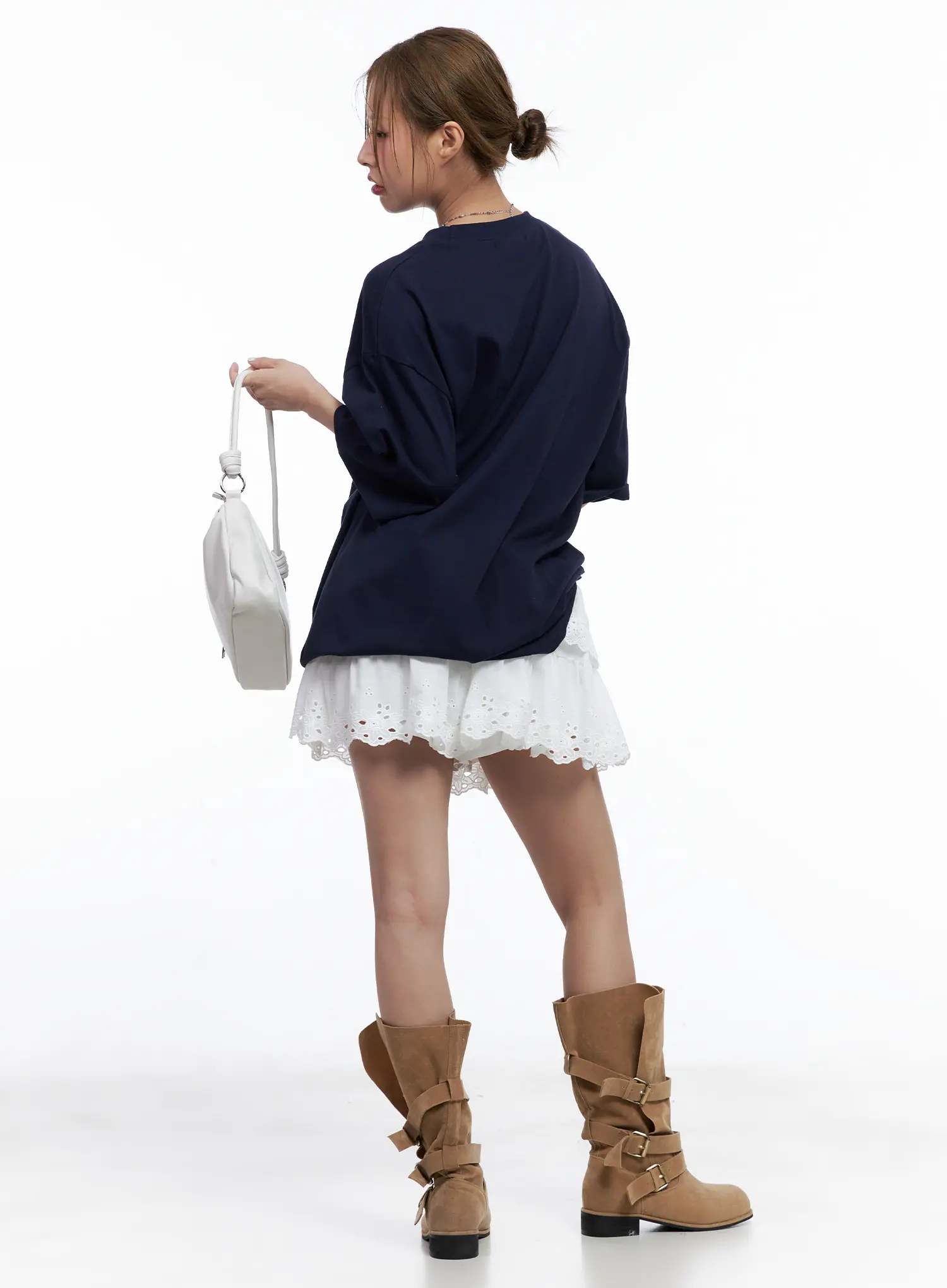 Oversized Graphic Short-Sleeve Tee CL514 - Image 8