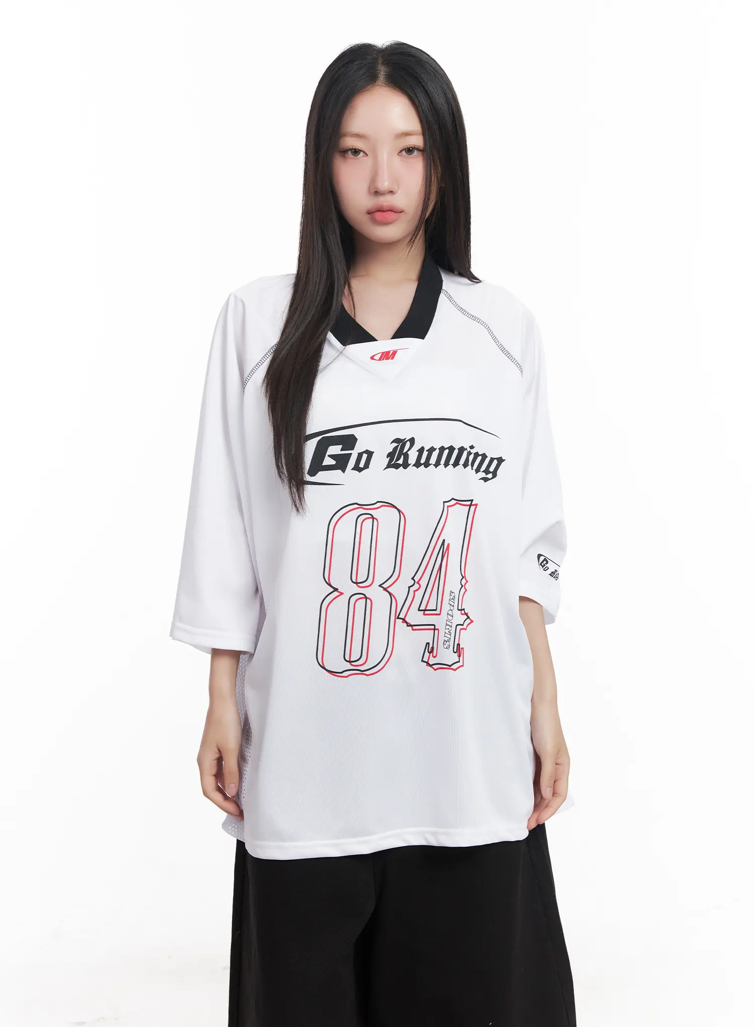 Oversized Graphic V-Neck Jersey CU517 - Image 13
