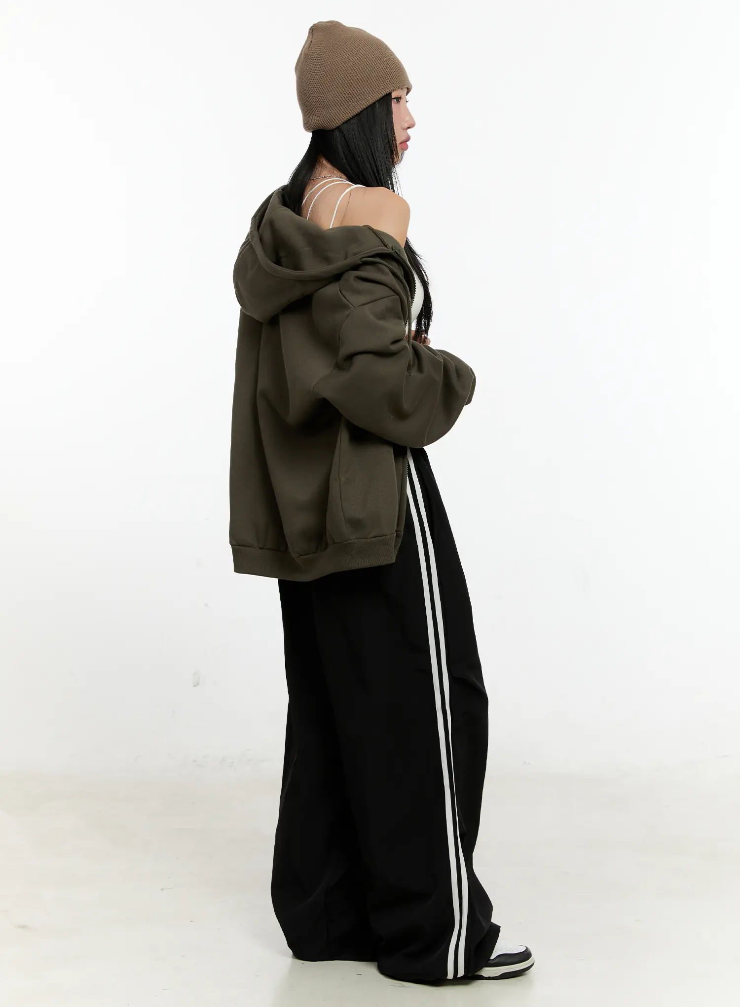 Oversized Lettering Hoodie CN505 - Image 3