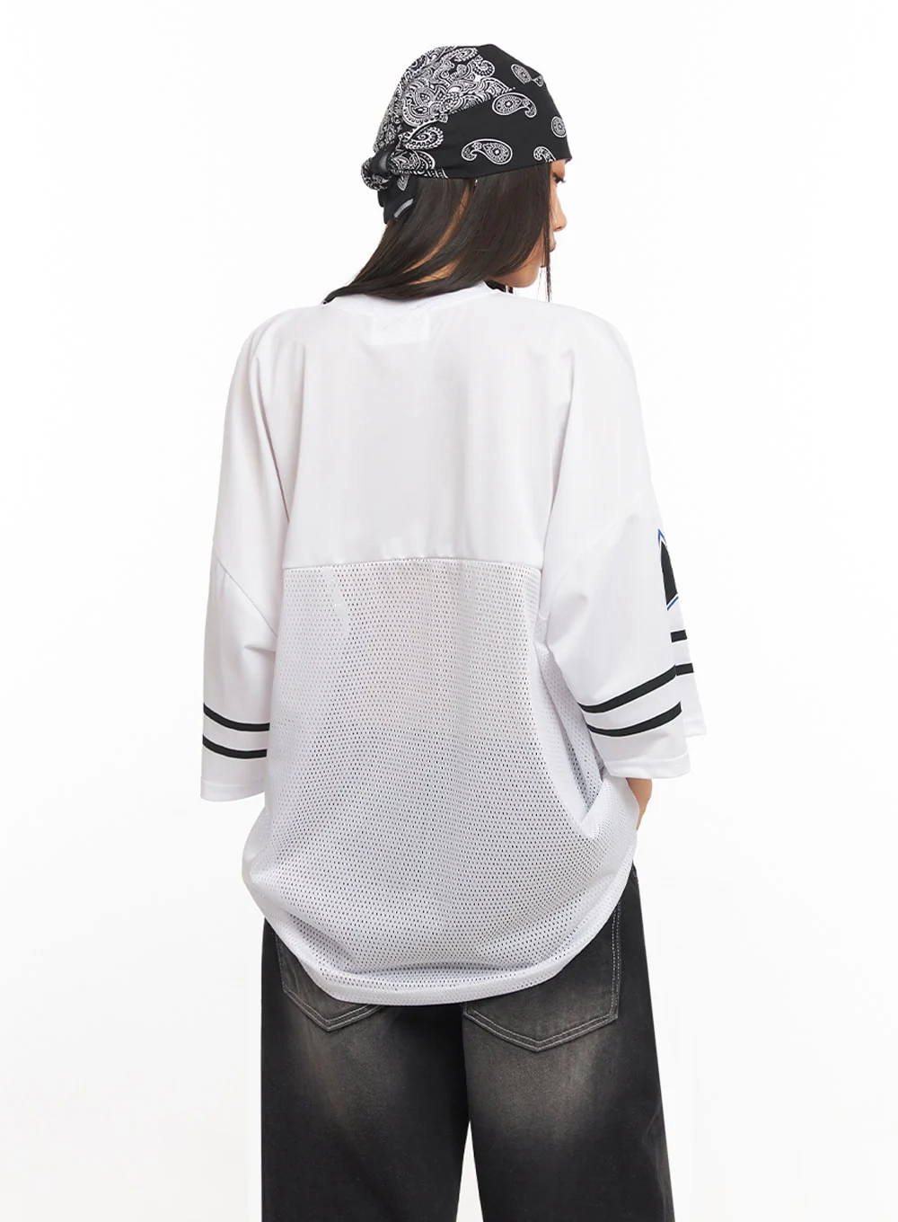 Oversized Mesh Graphic Tee IA504 - Image 9