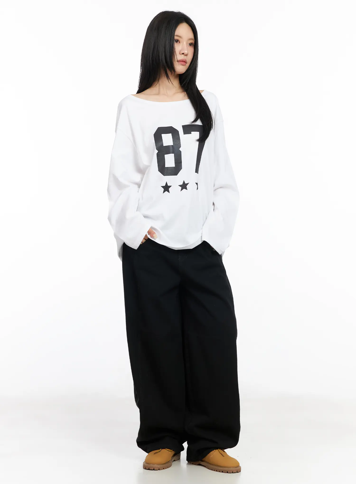Oversized Off-Shoulder Graphic Tee CM516 - Image 3
