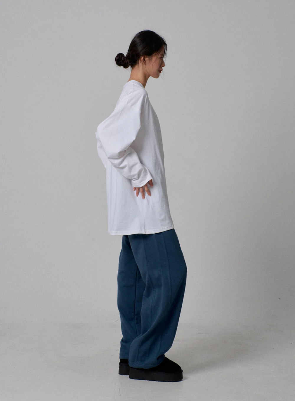 Oversized Track Pants IJ313 - Image 11
