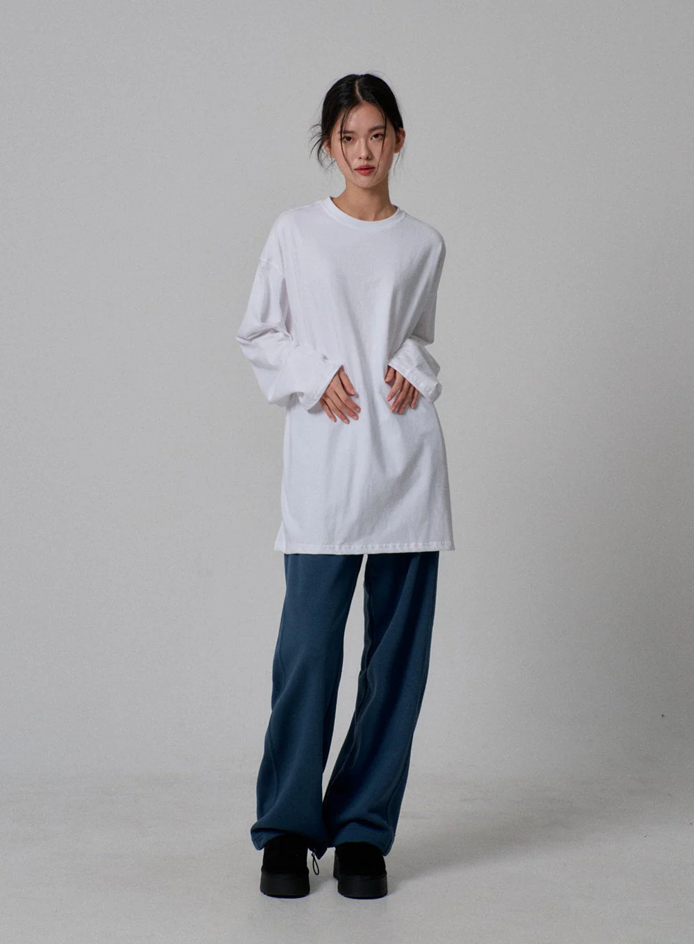 Oversized Track Pants IJ313 - Image 4