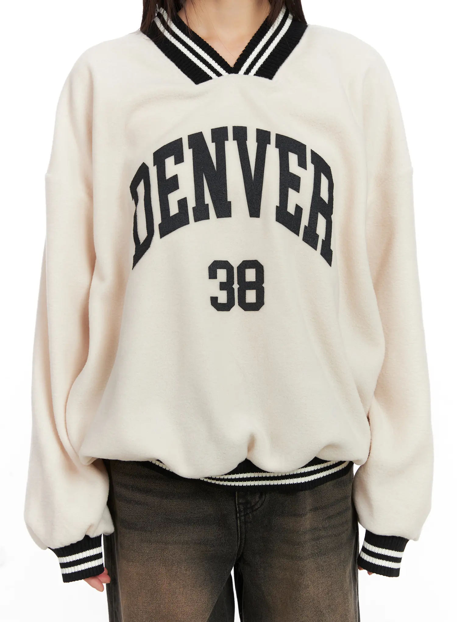 Oversized Varsity Style Sweatshirt CN521 - Image 8
