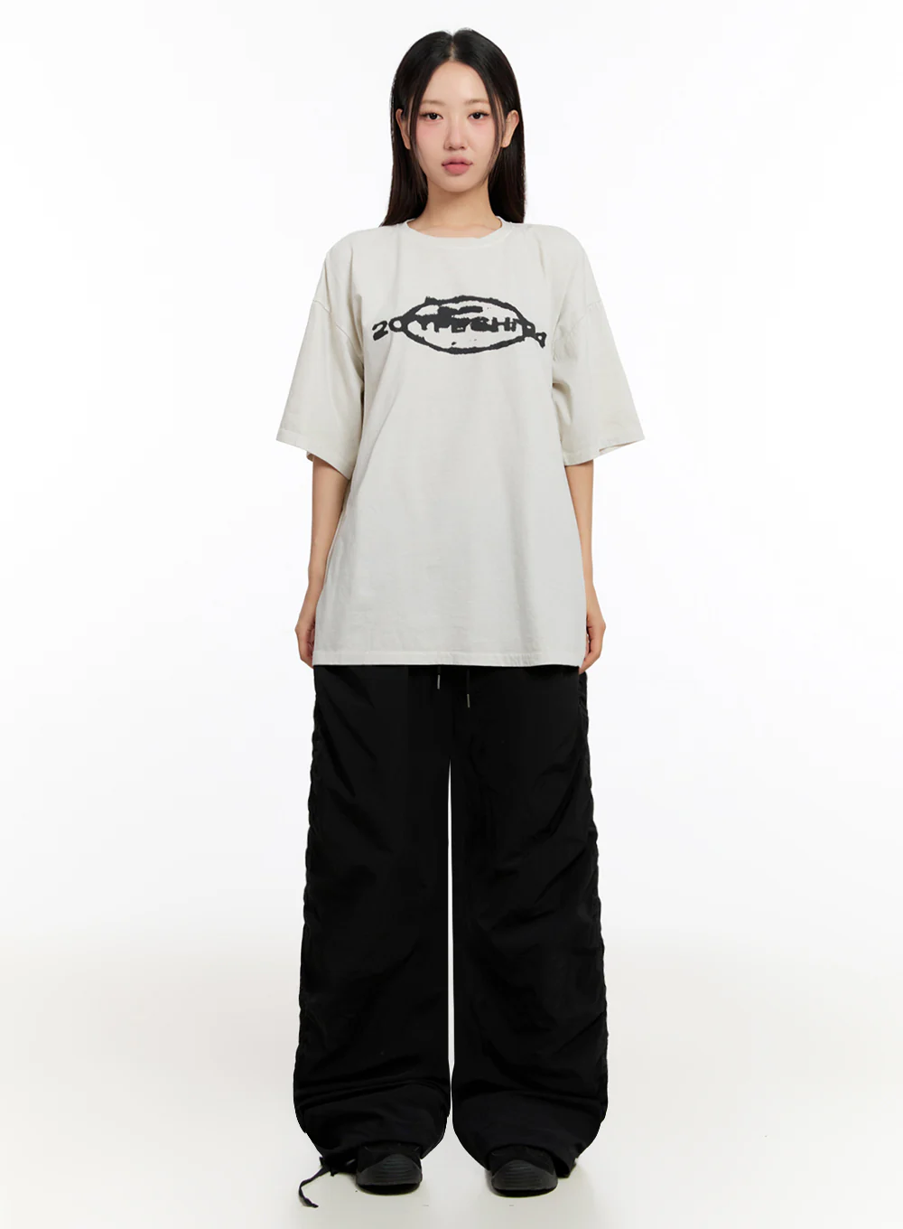 Oversized Washed Graphic Tee IU509 - Image 4