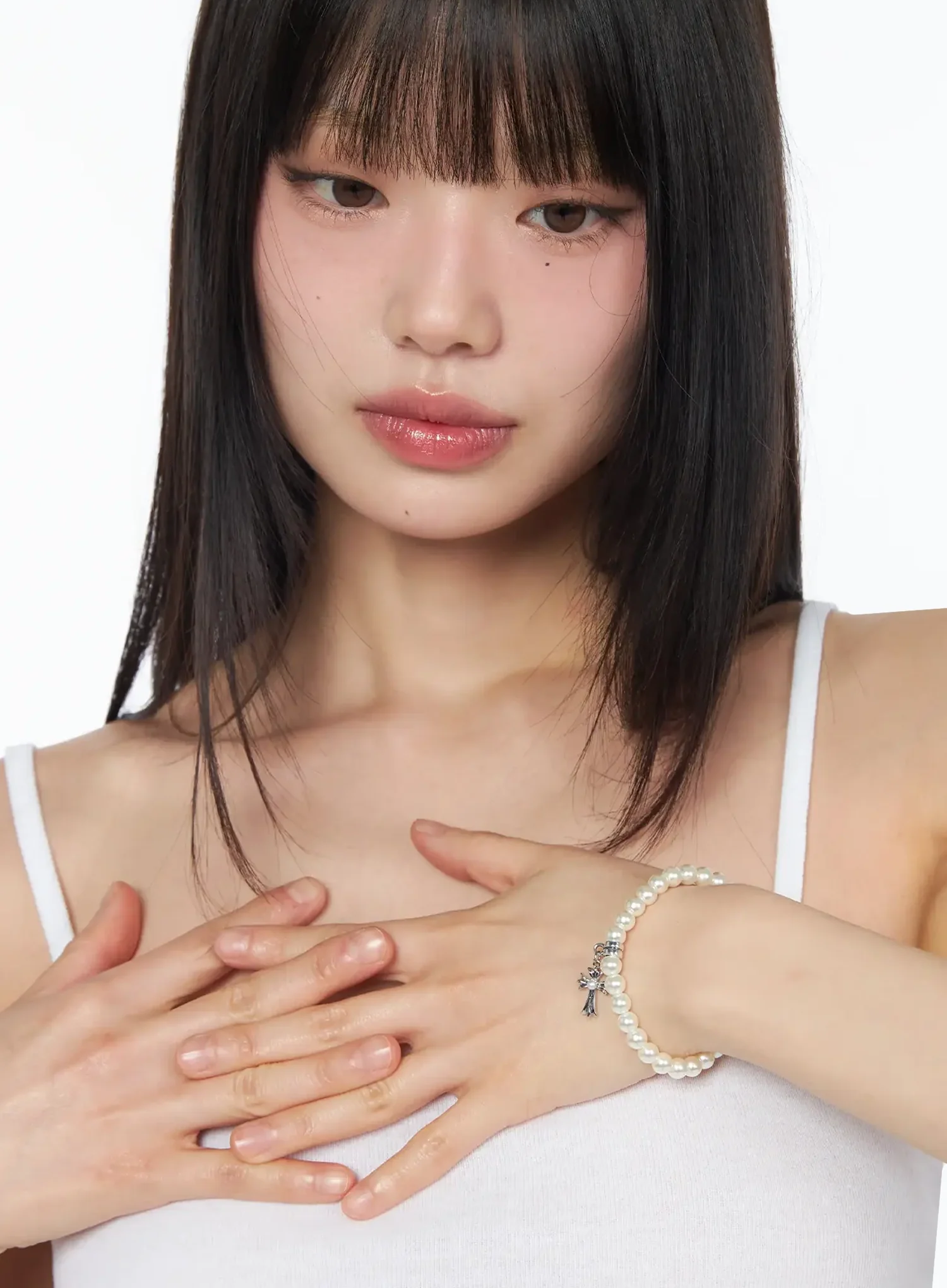 Pearl Bracelet with Cross Pendant IY520 - Image 2