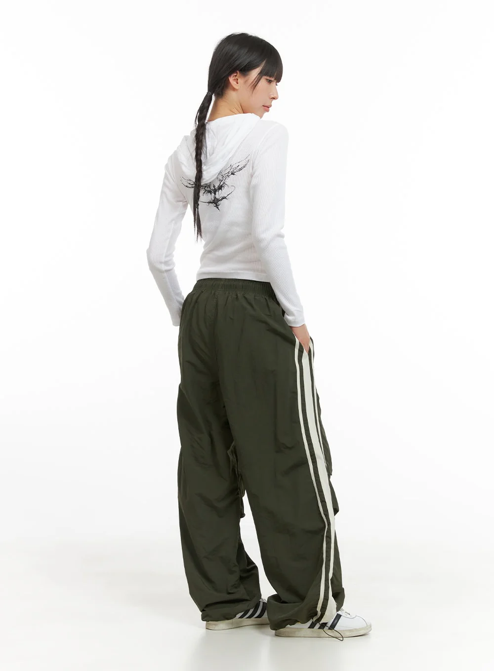 Pintuck Sporty Sweatpants CG420 - Image 3