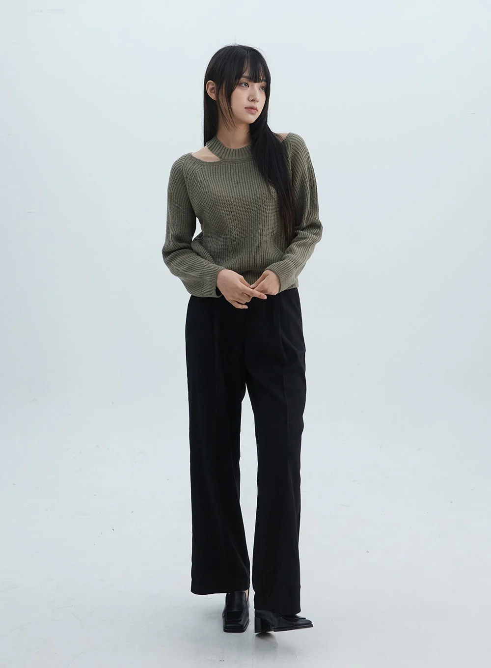 Pintuck Straight-Fit Tailored Pants ON309