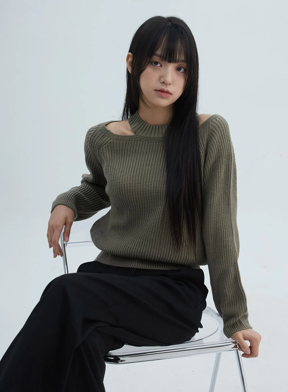 Pintuck Straight-Fit Tailored Pants ON309 - Image 2