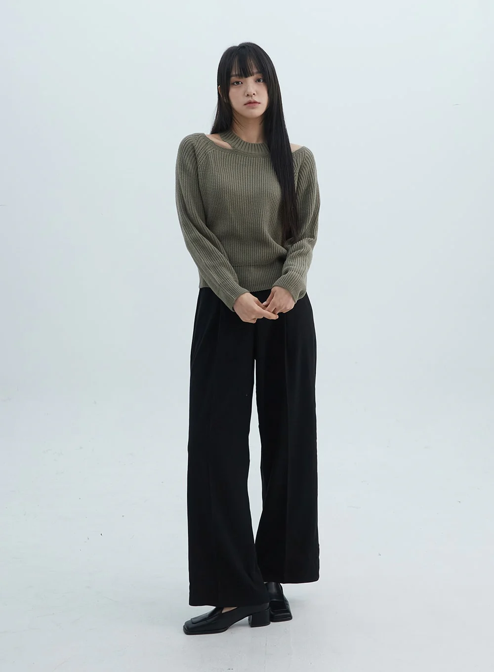 Pintuck Straight-Fit Tailored Pants ON309 - Image 5