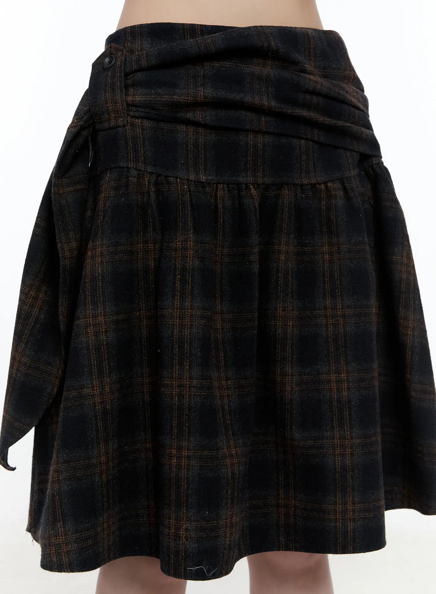 Plaid Tie-Wrap Midi Skirt CN517 - Image 9