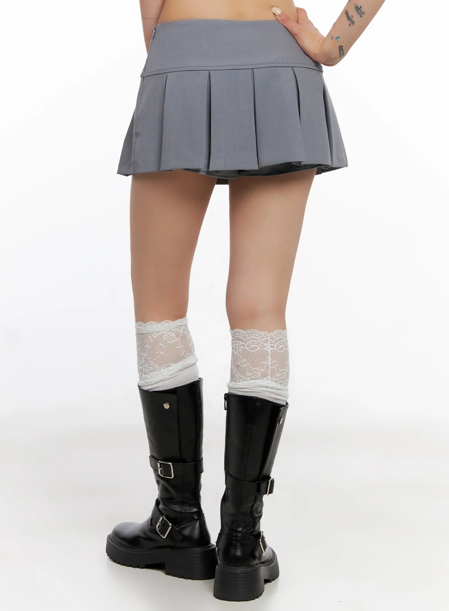 Pleated Low-Rise Mini Skirt IS515 - Image 11