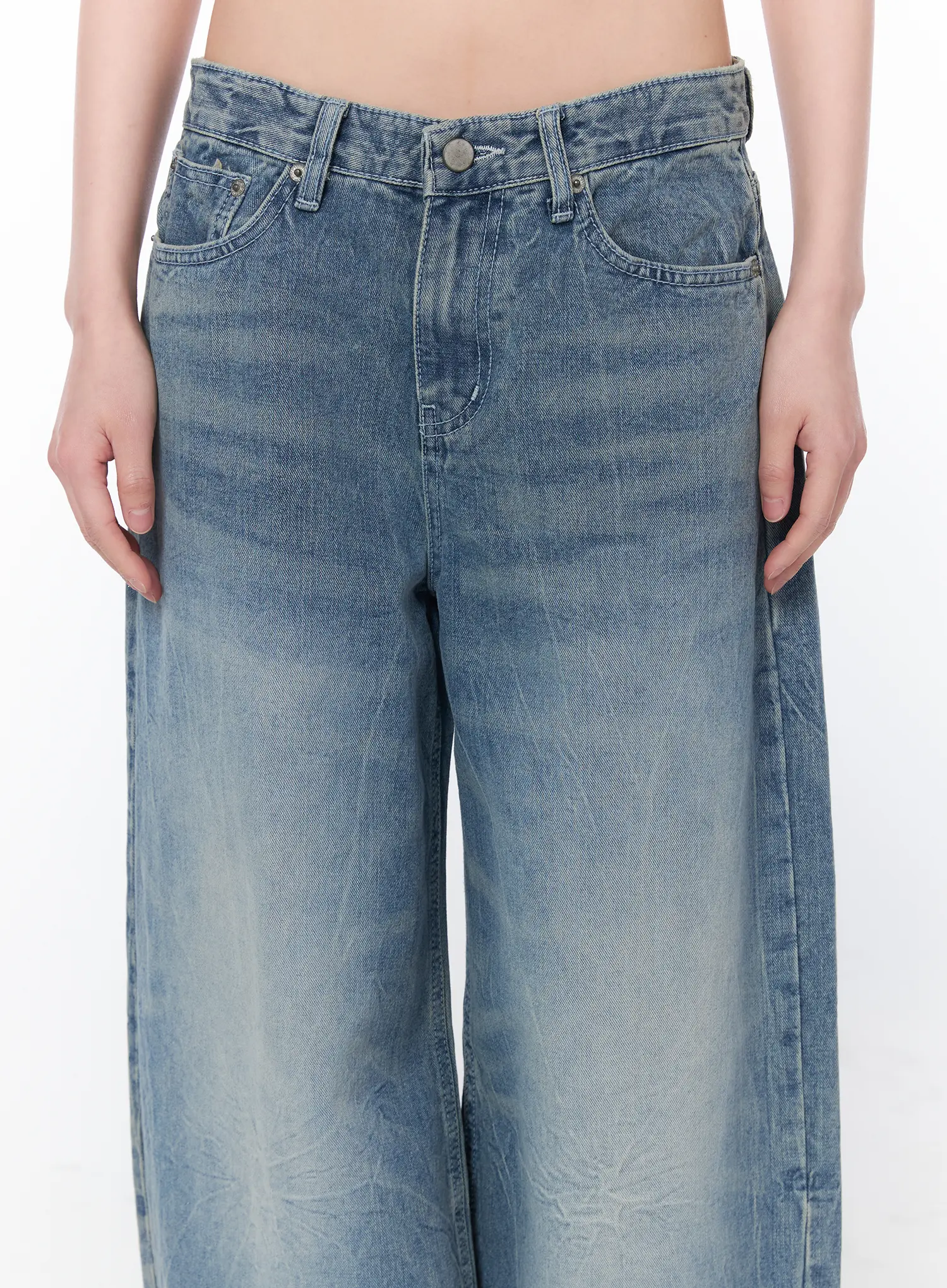 Priscilla Low Rise Wide Leg Jeans CA529 - Image 4