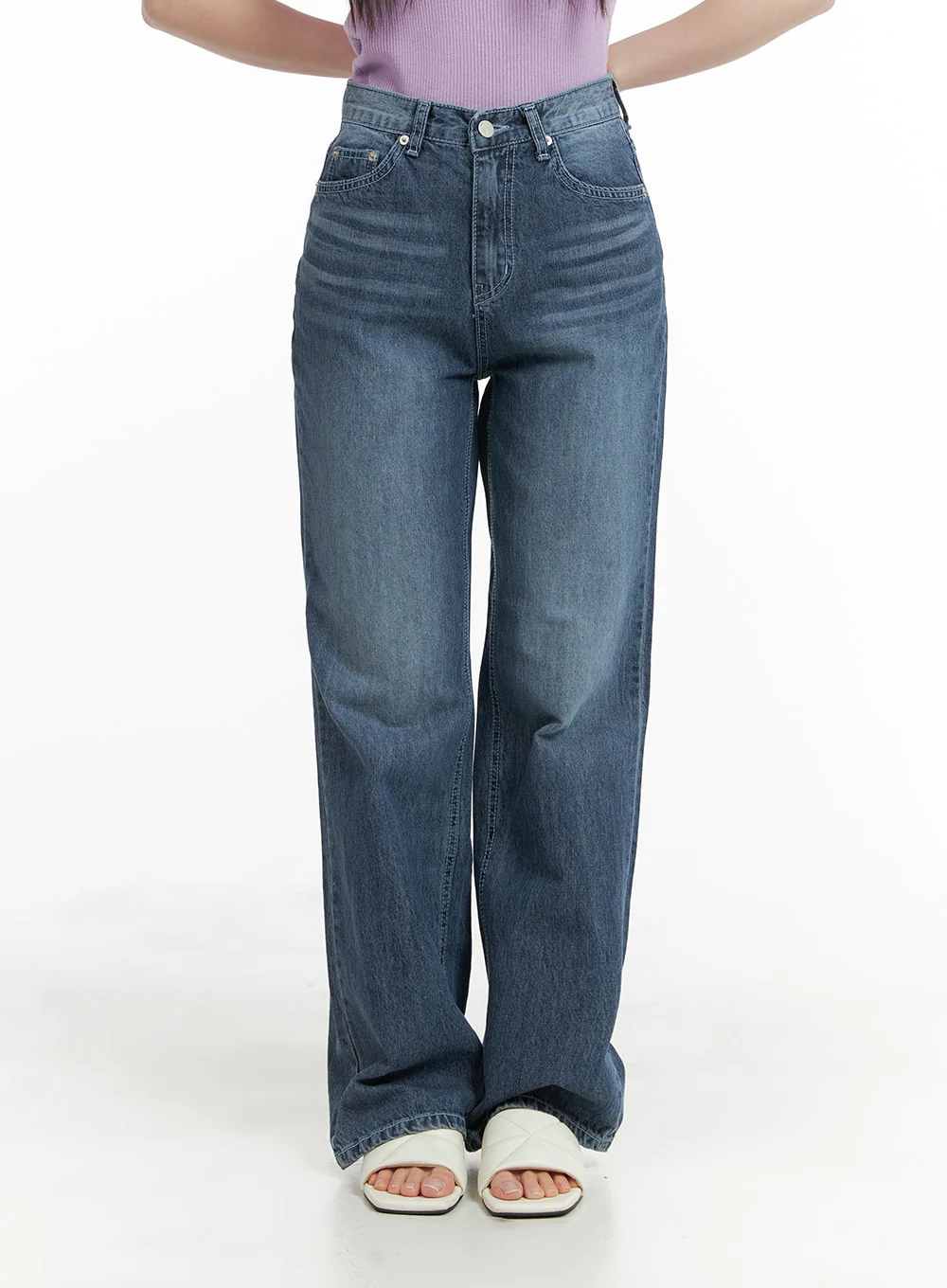 Recycled Light Washed Straight Jeans OM425 - Image 3