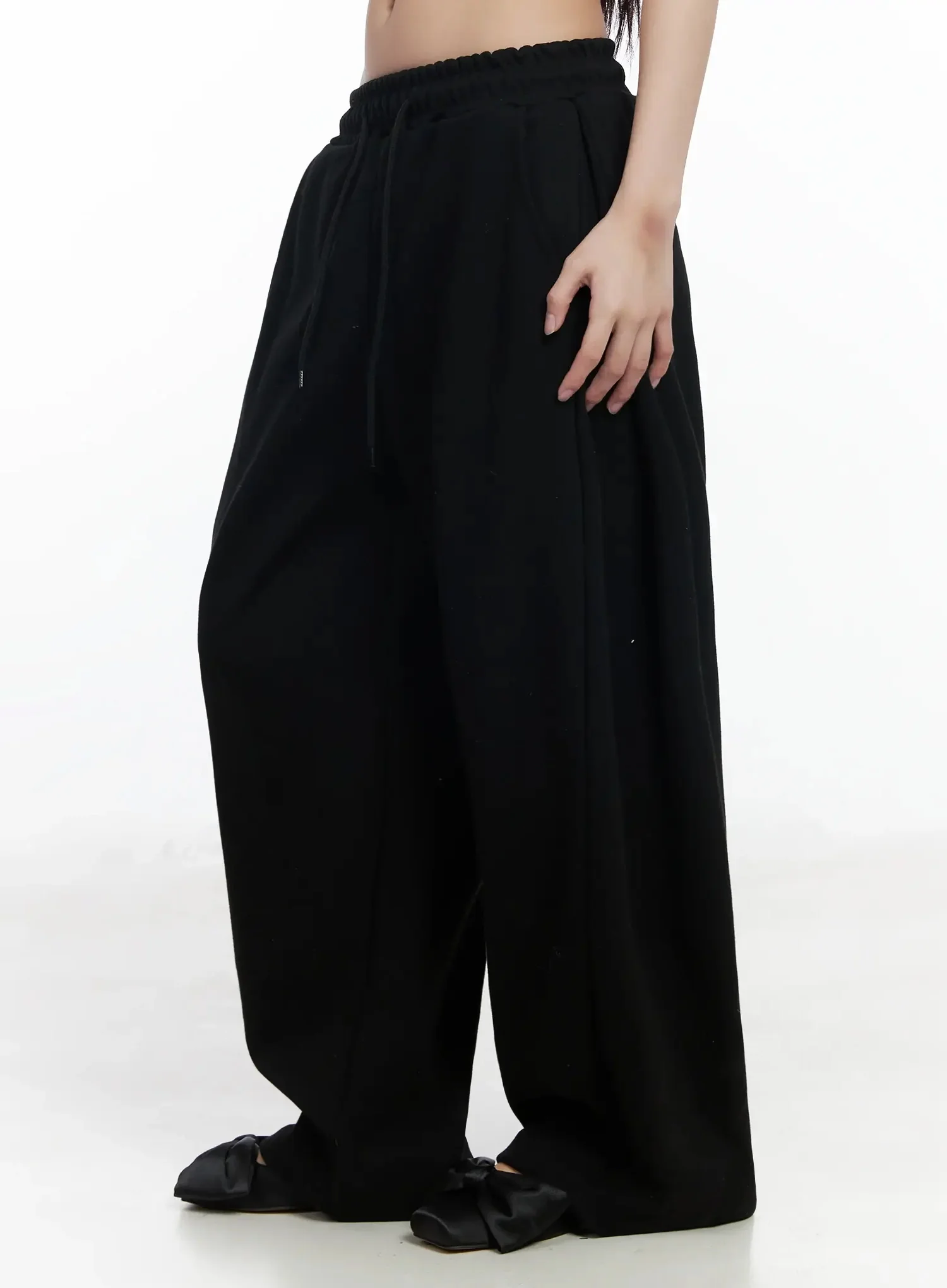 Relaxed Wide Leg Sweatpants IM504 - Image 11