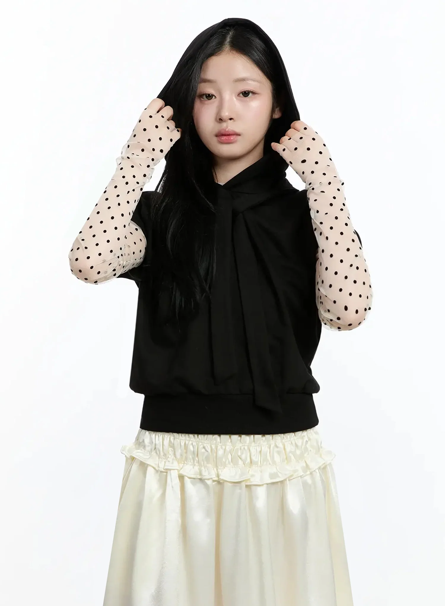 Ribbon Detail Short Sleeve Hoodie IM519 - Image 3