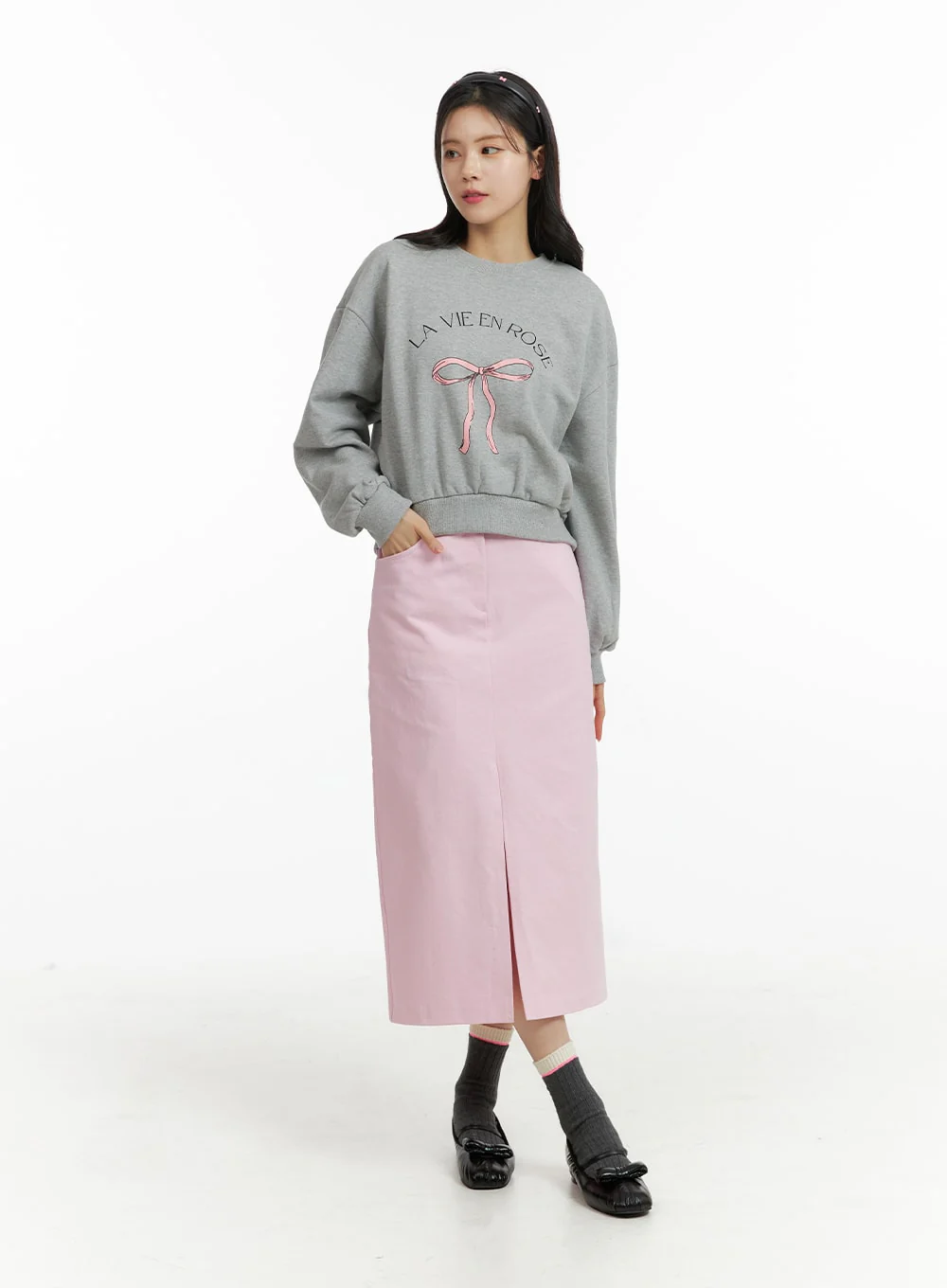 Ribbon Graphic Sweatshirt OF414 - Image 2