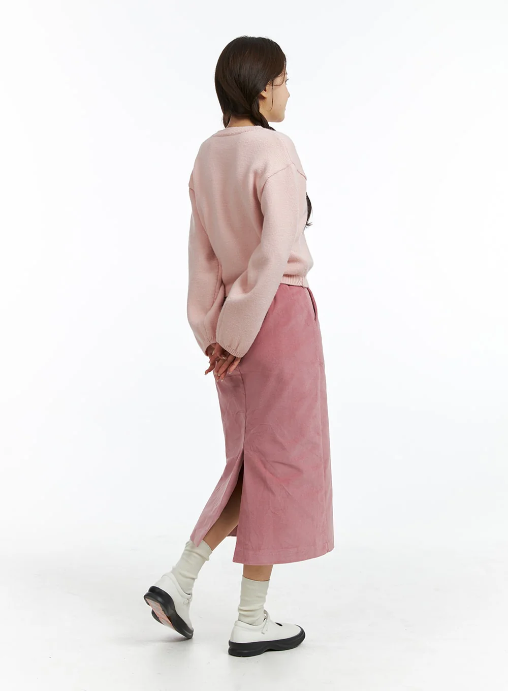 Round Neck Knitted Long Sleeve Sweater OJ415 - Image 5