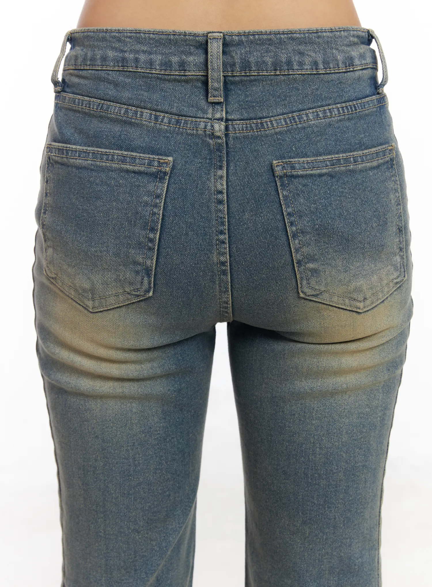 Sakura Mid-Rise Flared Hip Pad Bootcut Jeans CM520 - Image 8