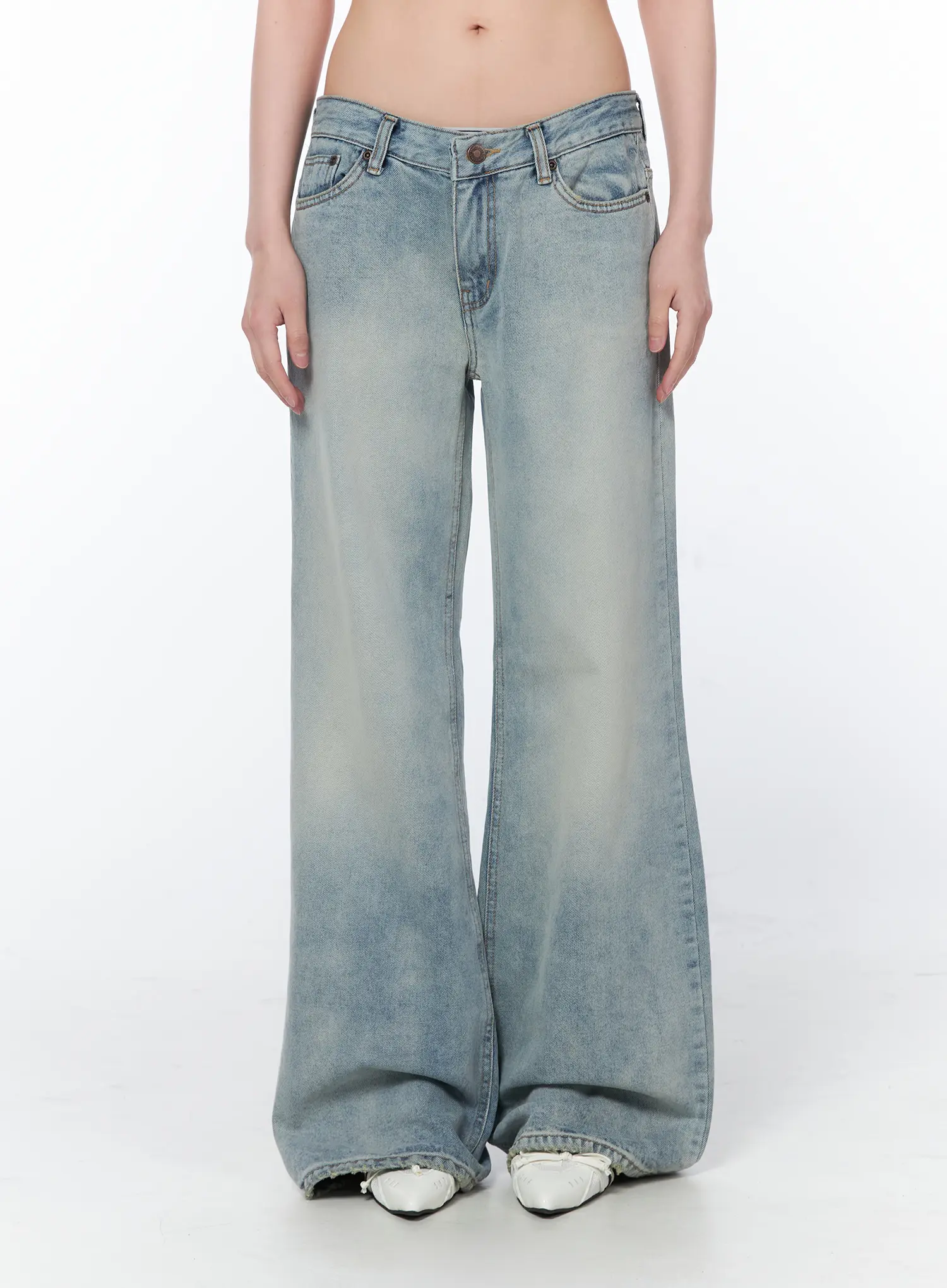 Sarahi Vintage Wash Bootcut Jeans CA529 - Image 9