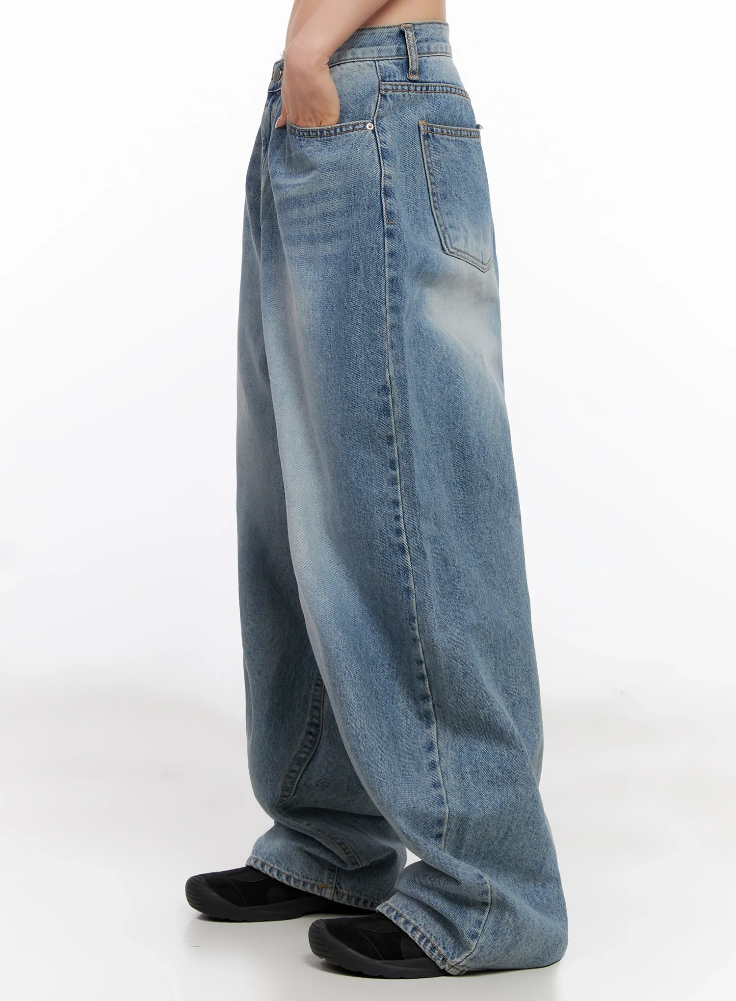 Seojin Washed Wide-Leg Jeans IG508 - Image 8