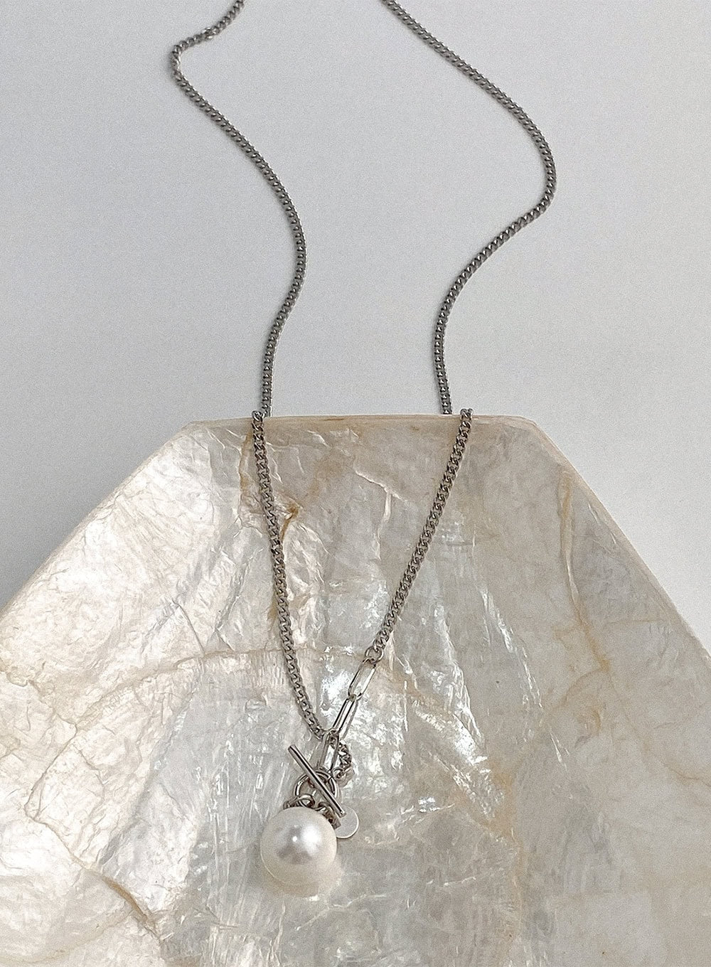 Serene Toggle Pearl Necklace IA517 - Image 2