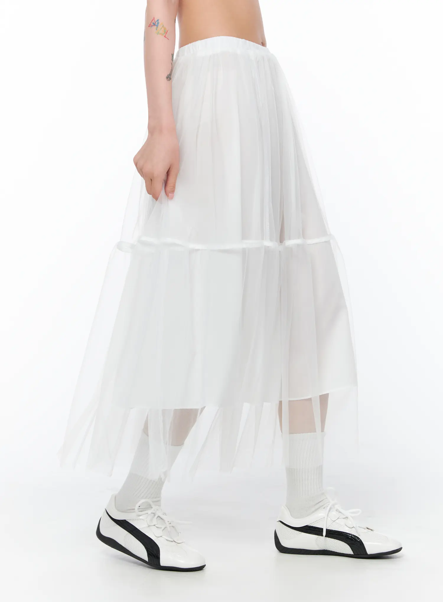 Sheer Tiered Tulle Maxi Skirt CA527 - Image 3