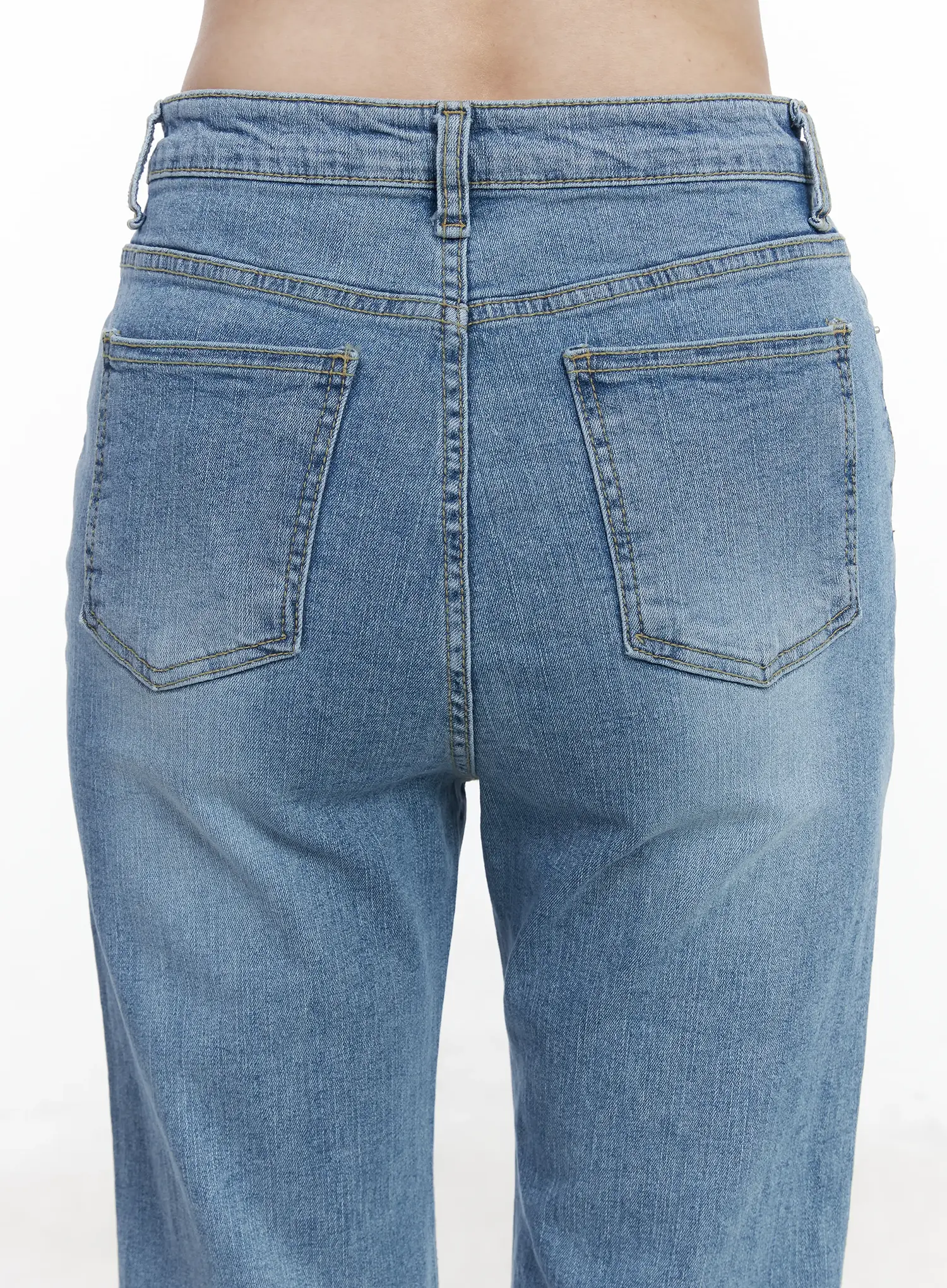 Skai High-Waist Bootcut Jeans IF520 - Image 10