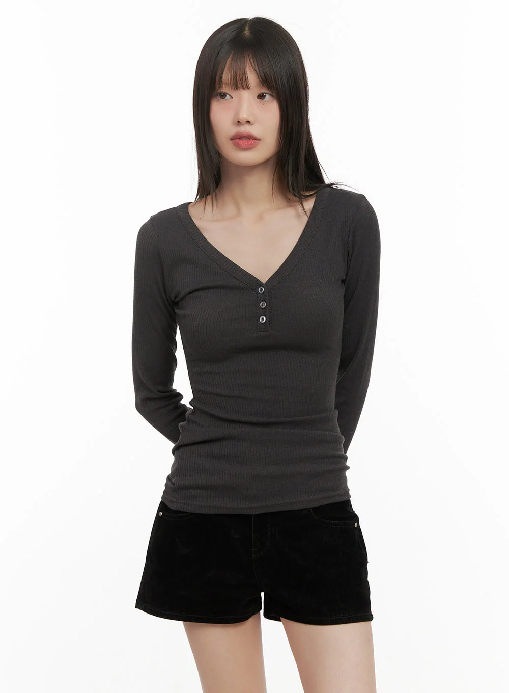 Slim-Fit Buttoned V-Neck Top CD425 - Image 10